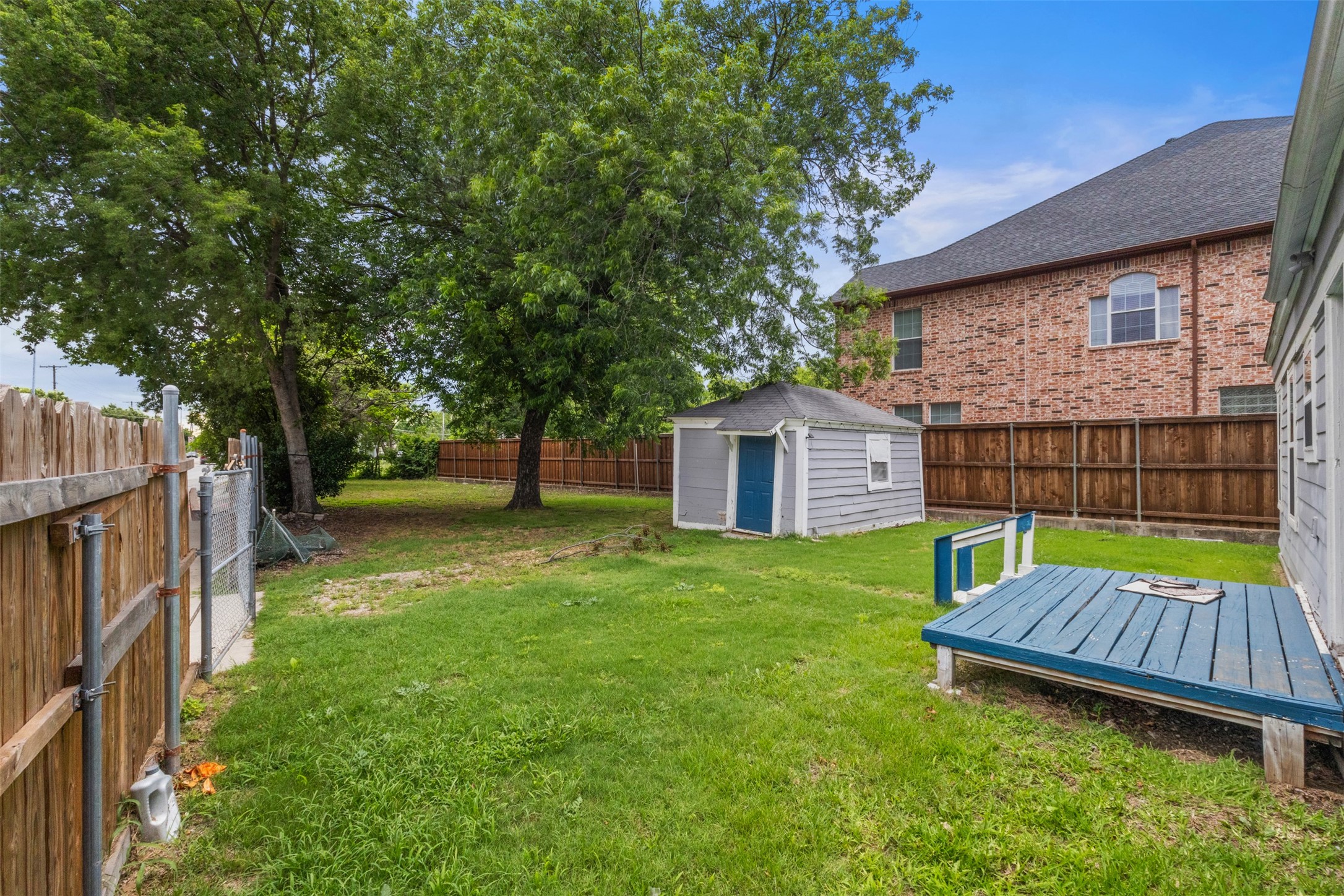 301 Maple Street Richardson TX 75081