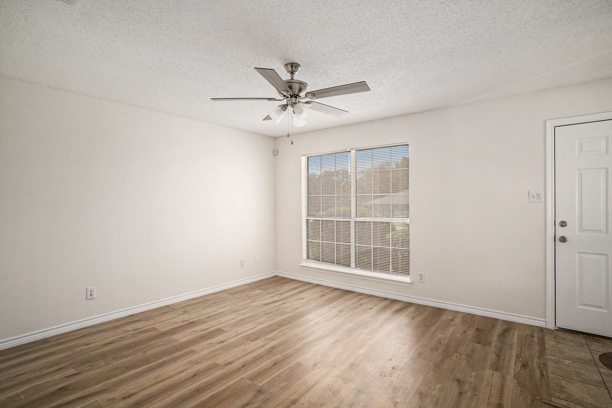 602 Mcanear Street Cleburne TX 76033