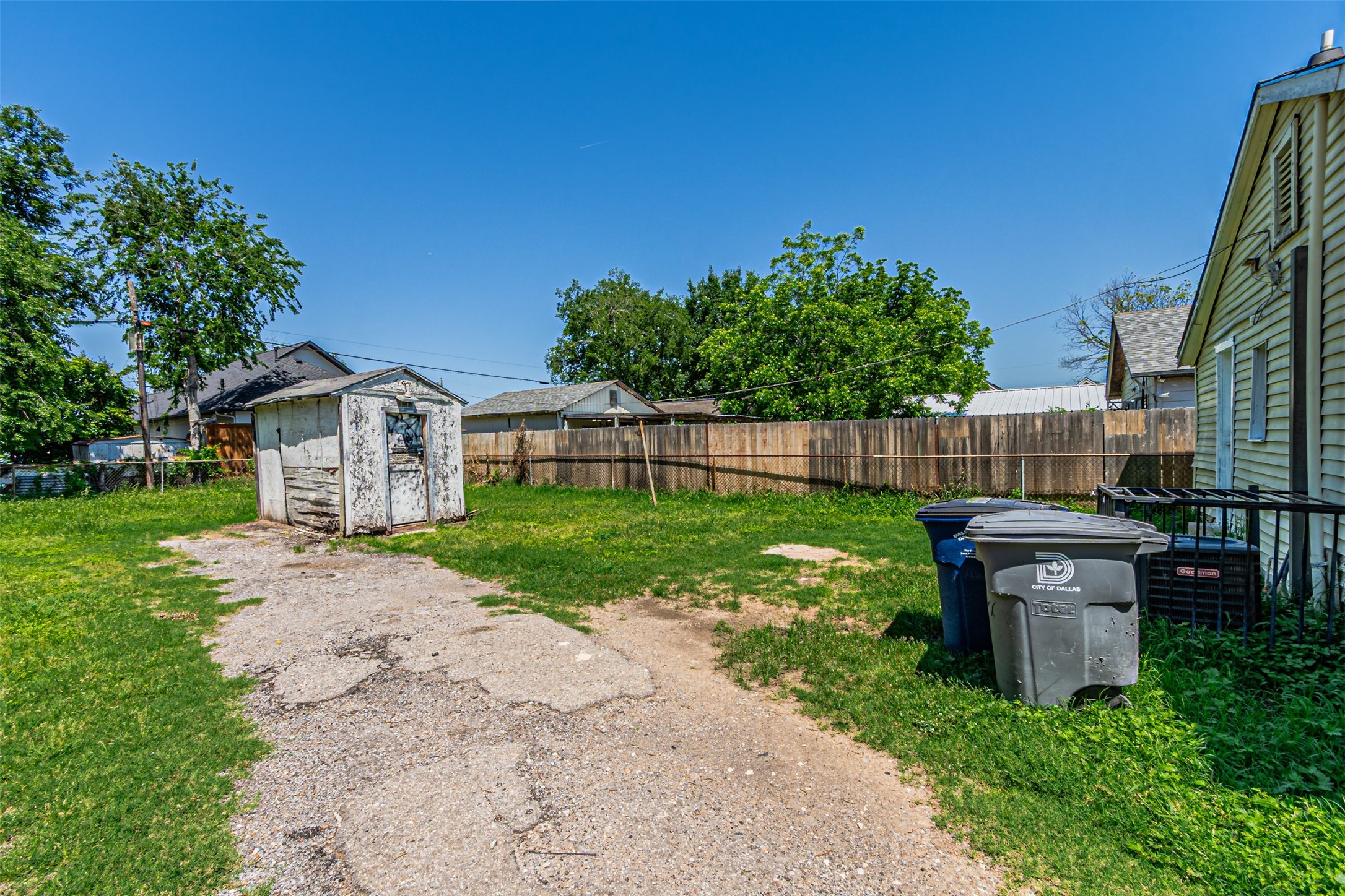 3213 Obenchain Street Dallas TX 75212