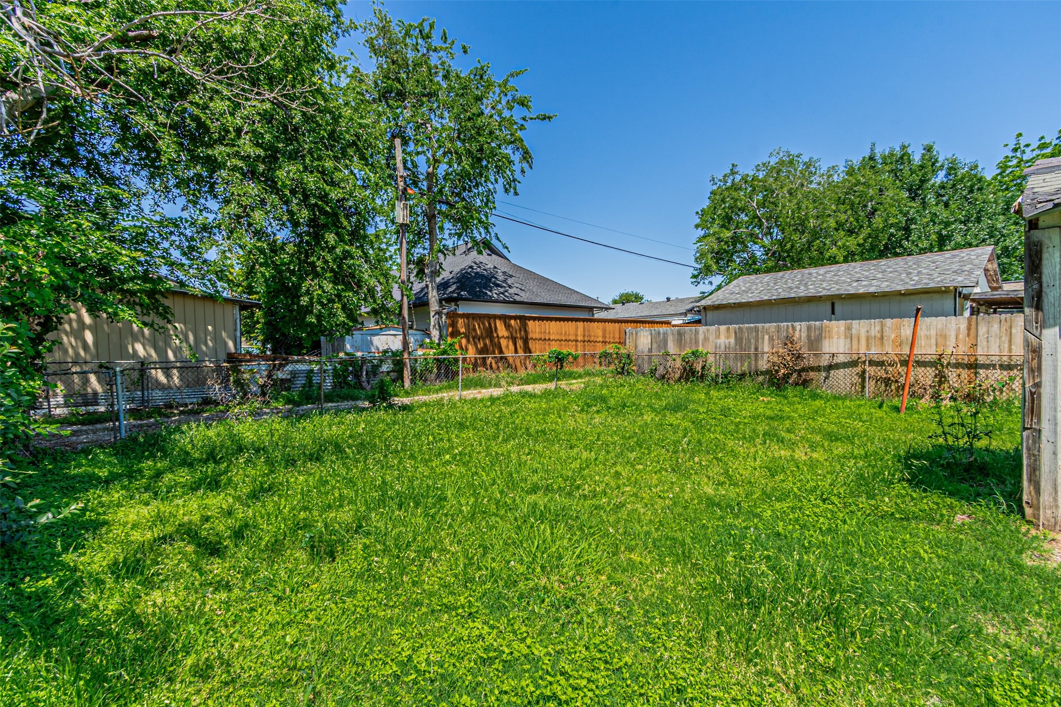 3213 Obenchain Street Dallas TX 75212