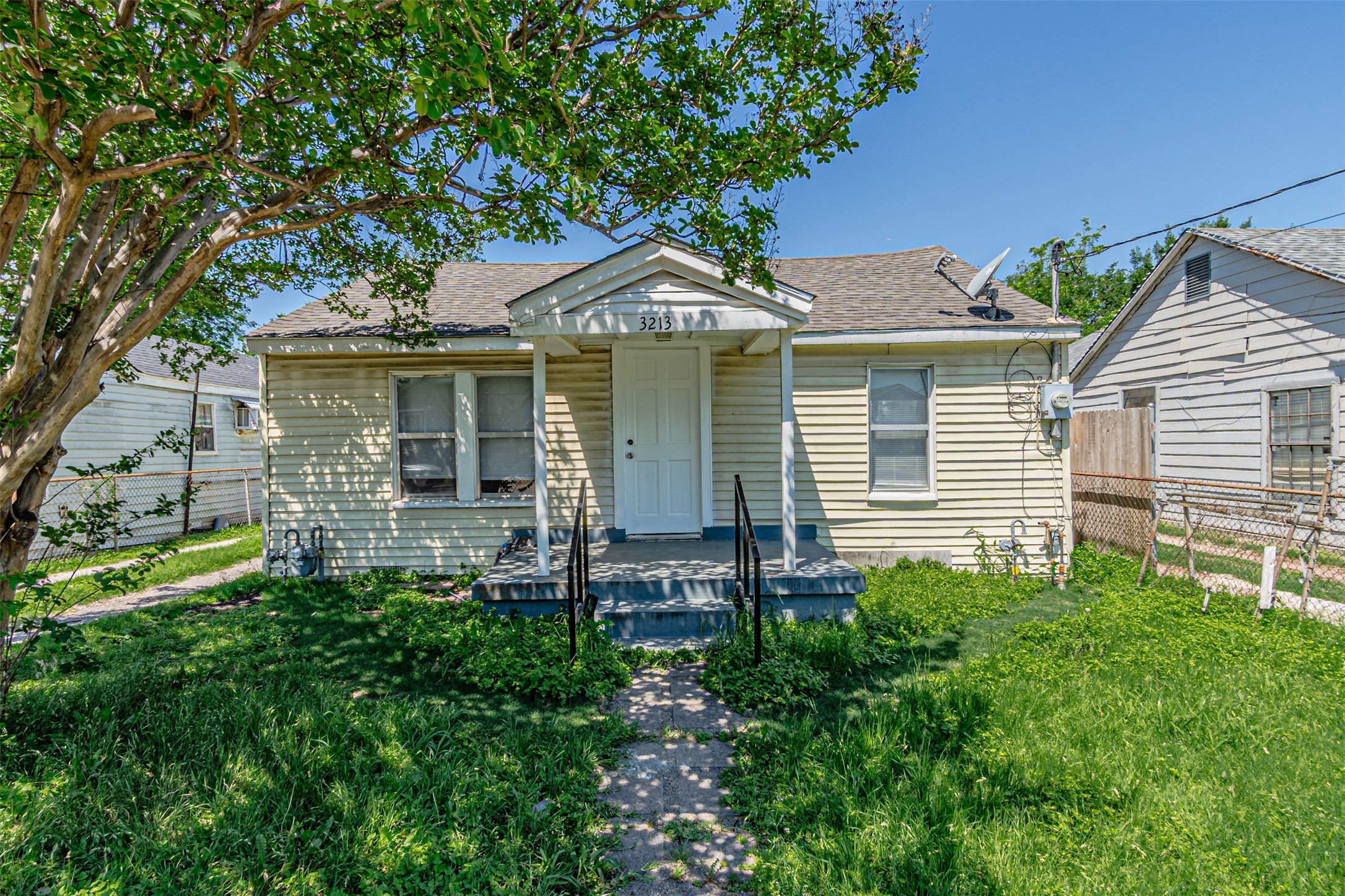 3213 Obenchain Street Dallas TX 75212