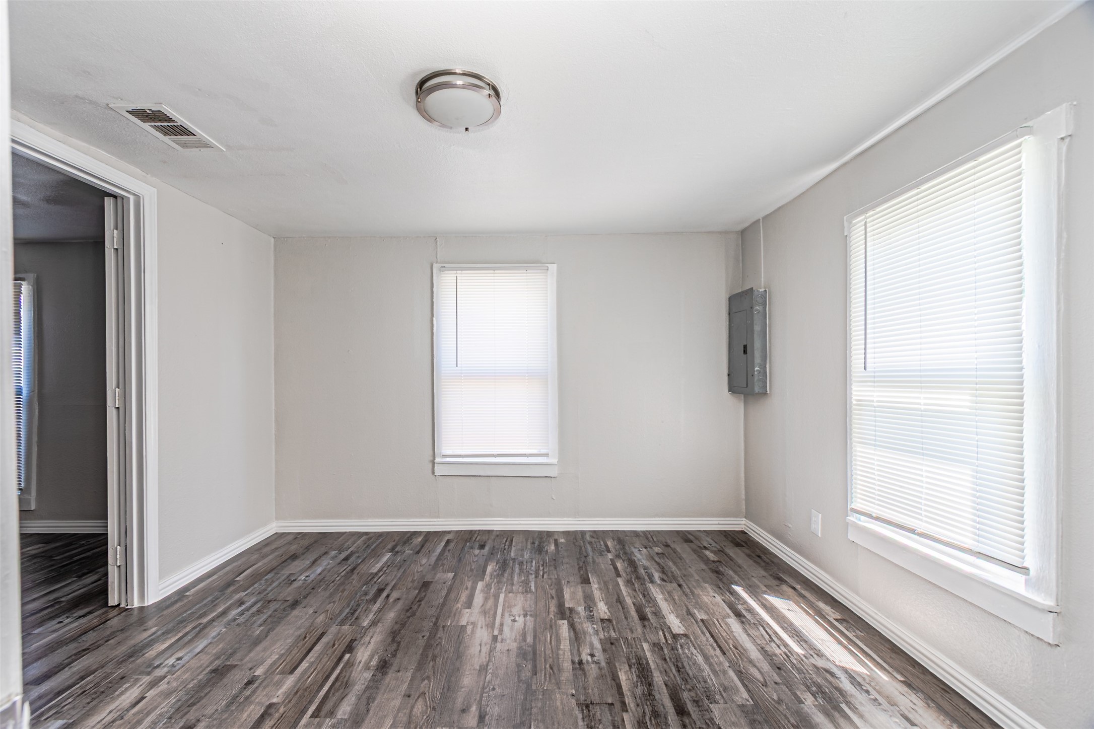 3213 Obenchain Street Dallas TX 75212