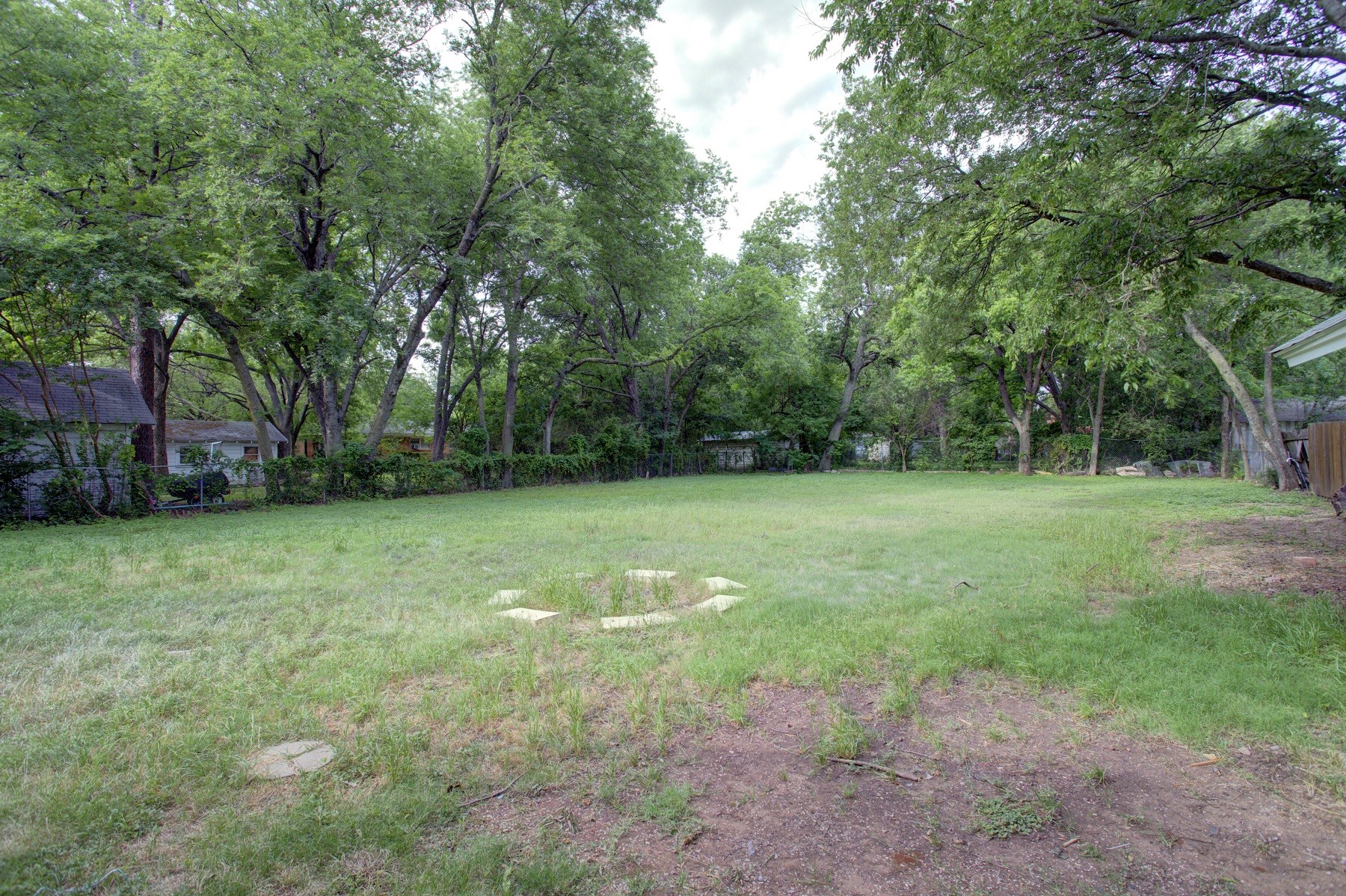 1005 N Buffalo Avenue Cleburne TX 76033