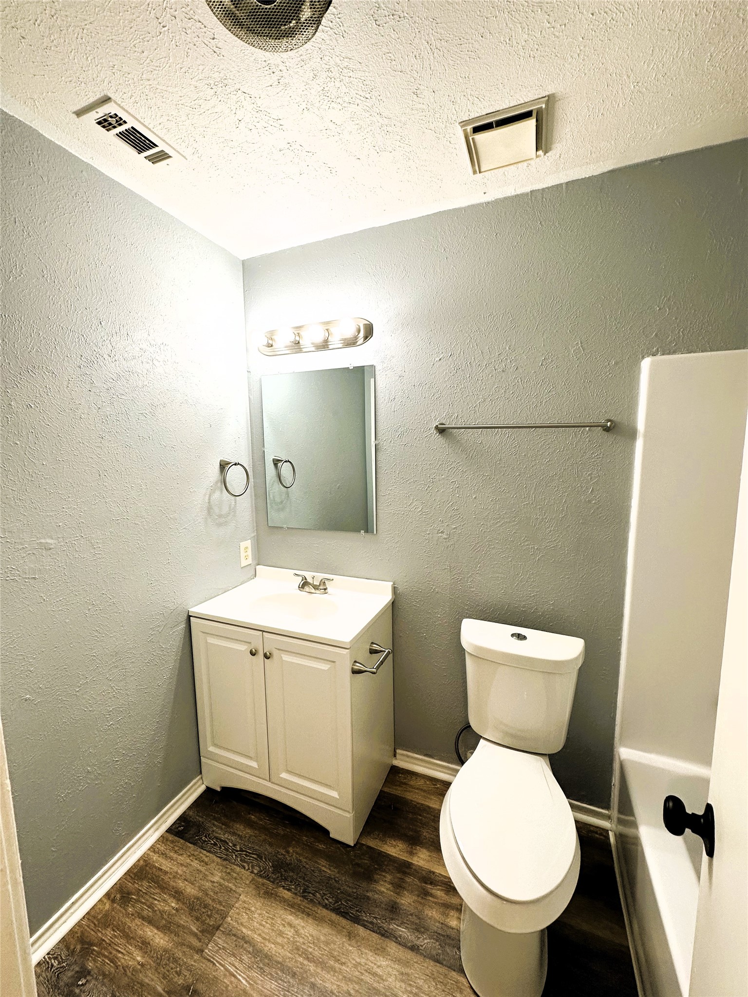 101 Redbud Street Waxahachie TX 75165