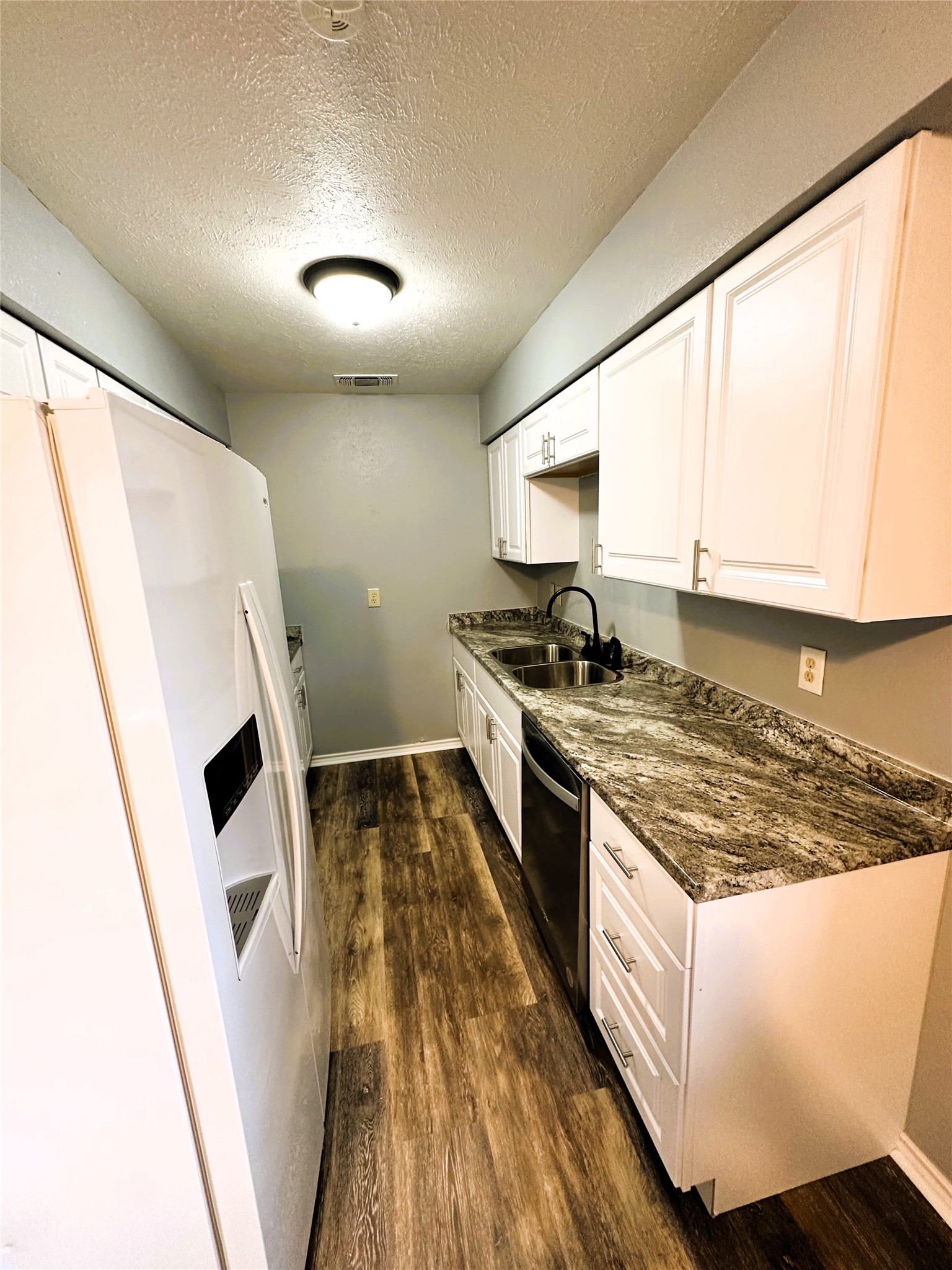 101 Redbud Street Waxahachie TX 75165