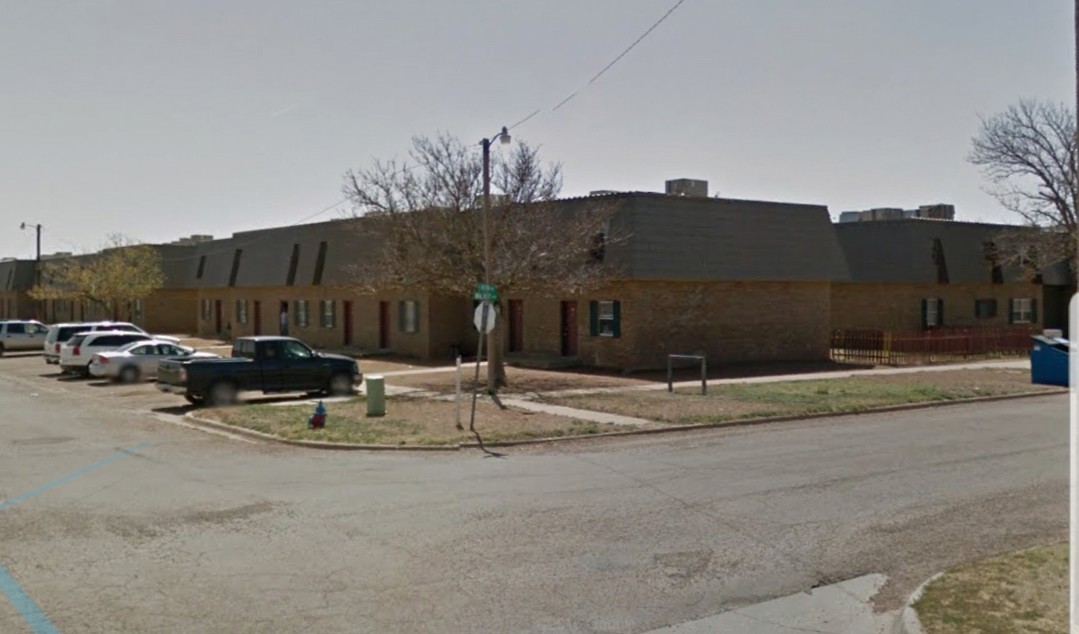 1300 Walnut Avenue Friona TX 79035