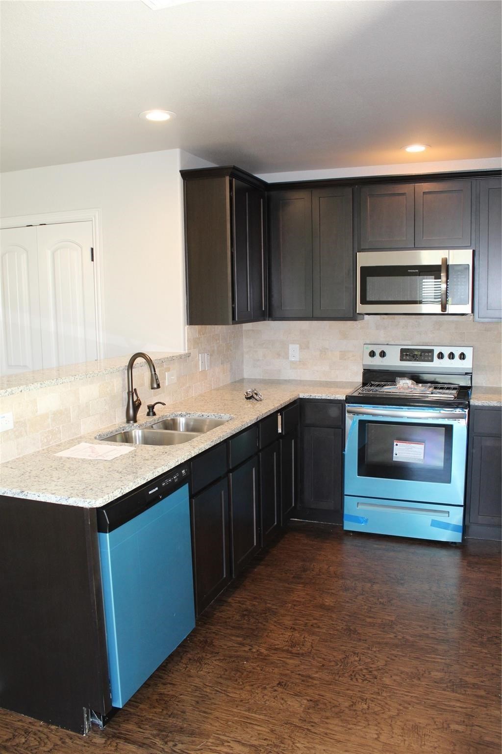 212 W Lake Street Sherman TX 75090