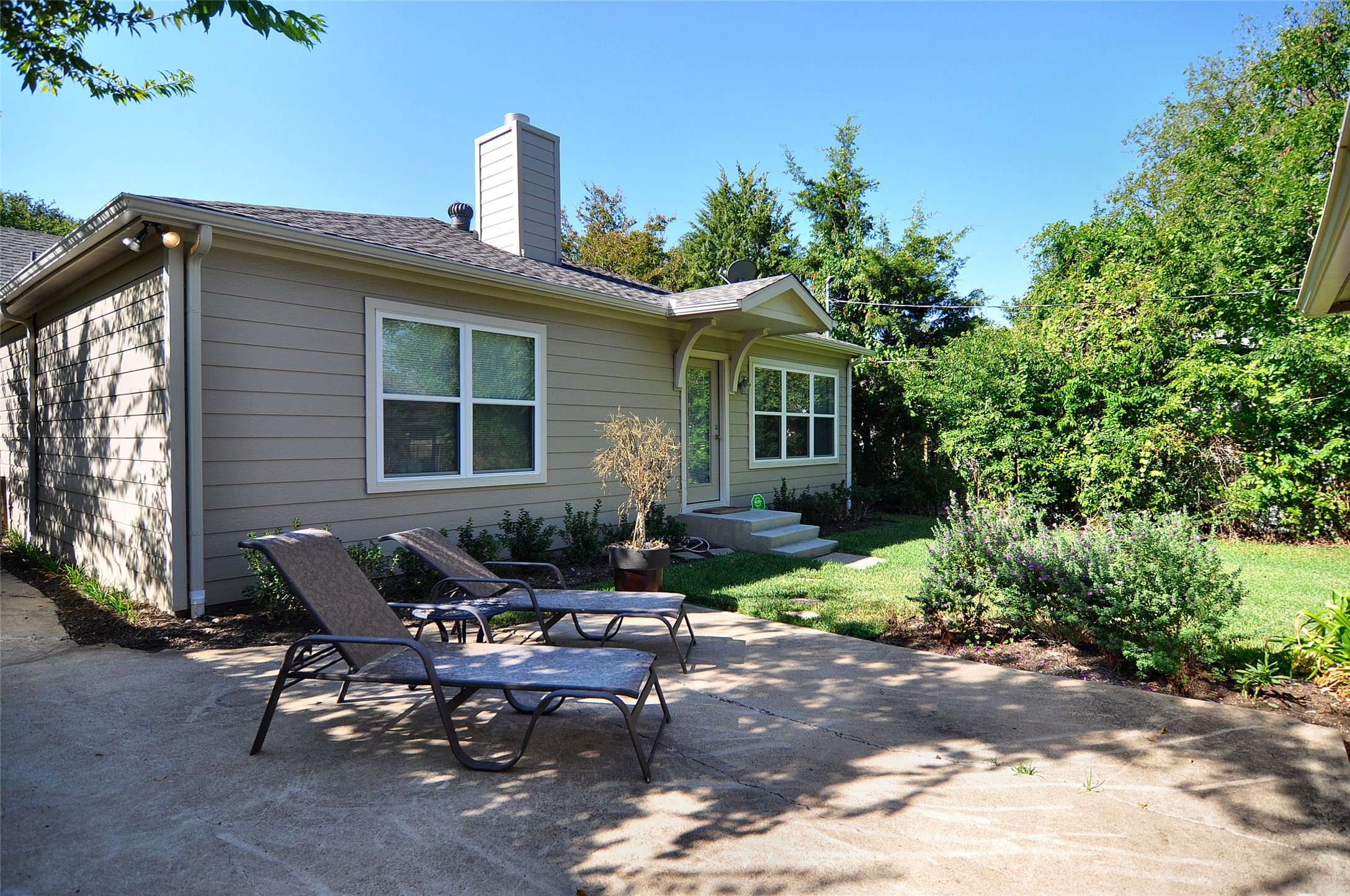4923 W Hanover Avenue Dallas TX 75209