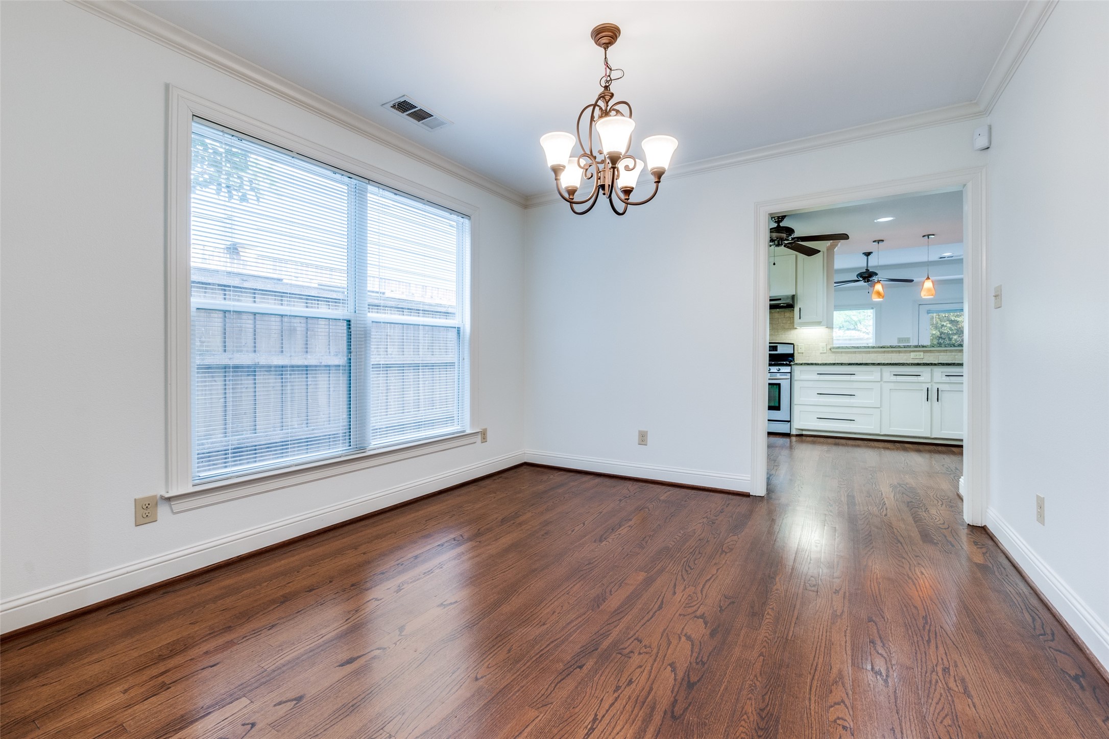 4923 W Hanover Avenue Dallas TX 75209