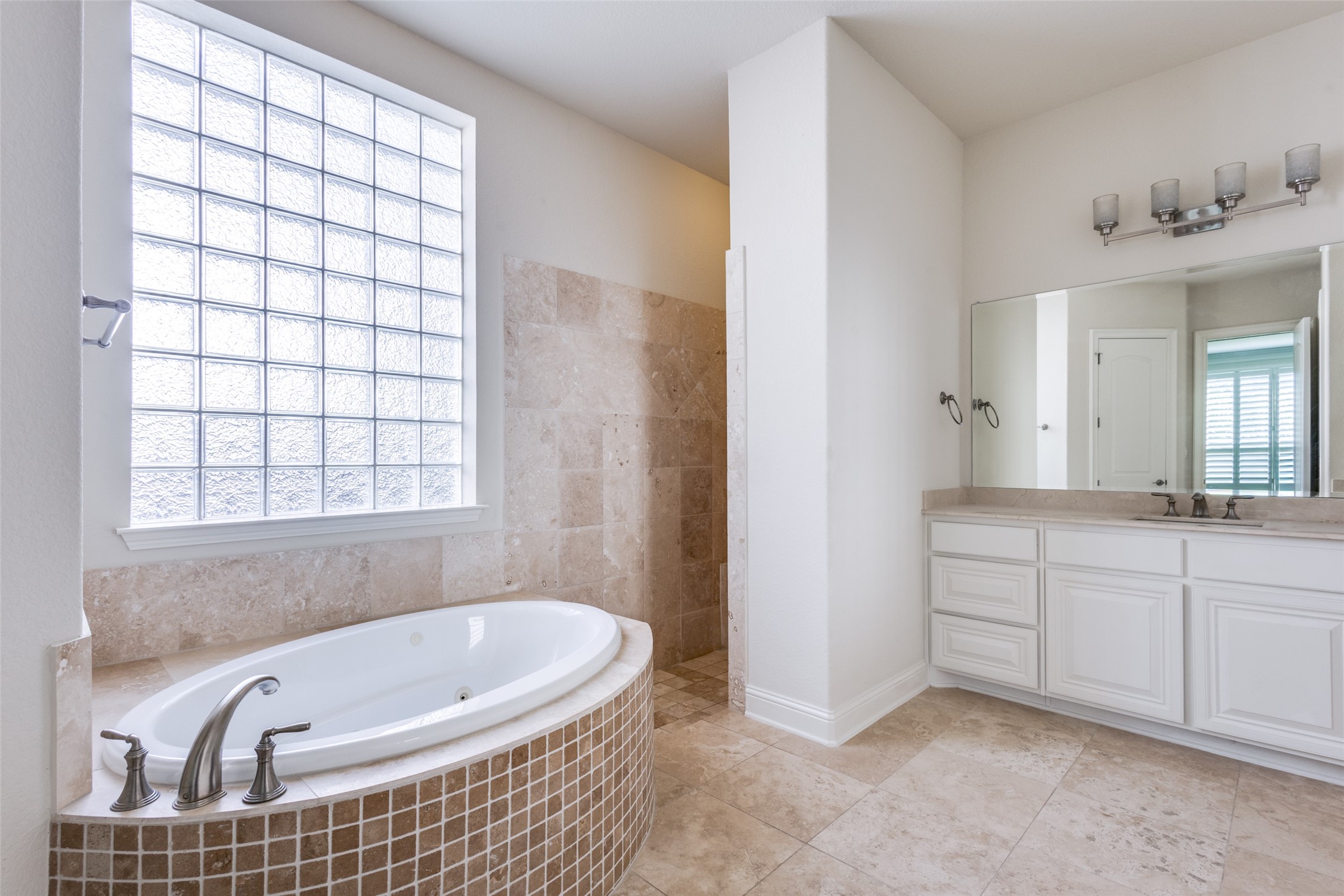 1407 Bridle Boulevard Frisco TX 75036