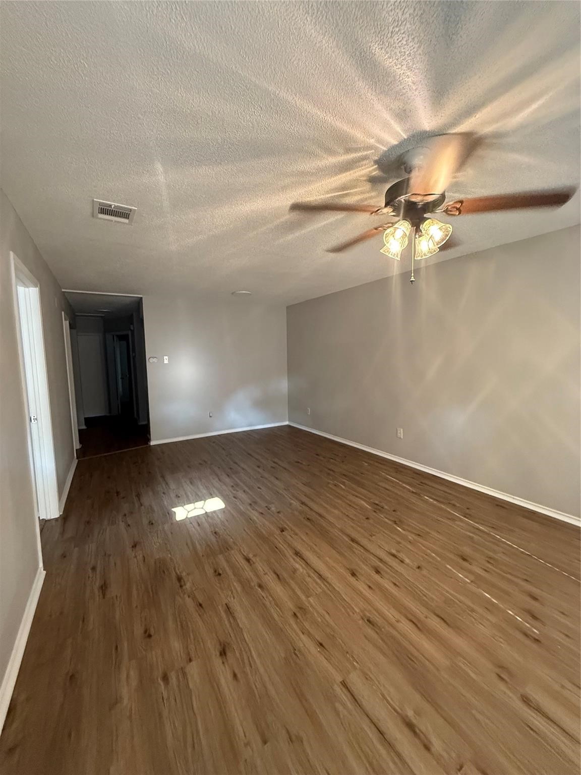 304 E Hickory Street Kaufman TX 75142