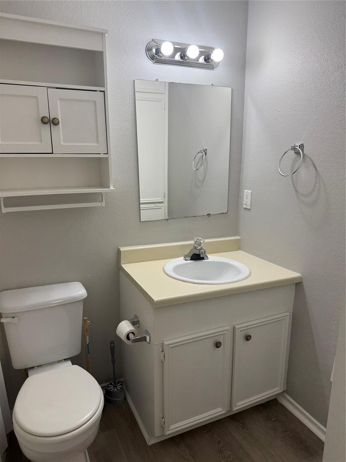 304 E Hickory Street Kaufman TX 75142