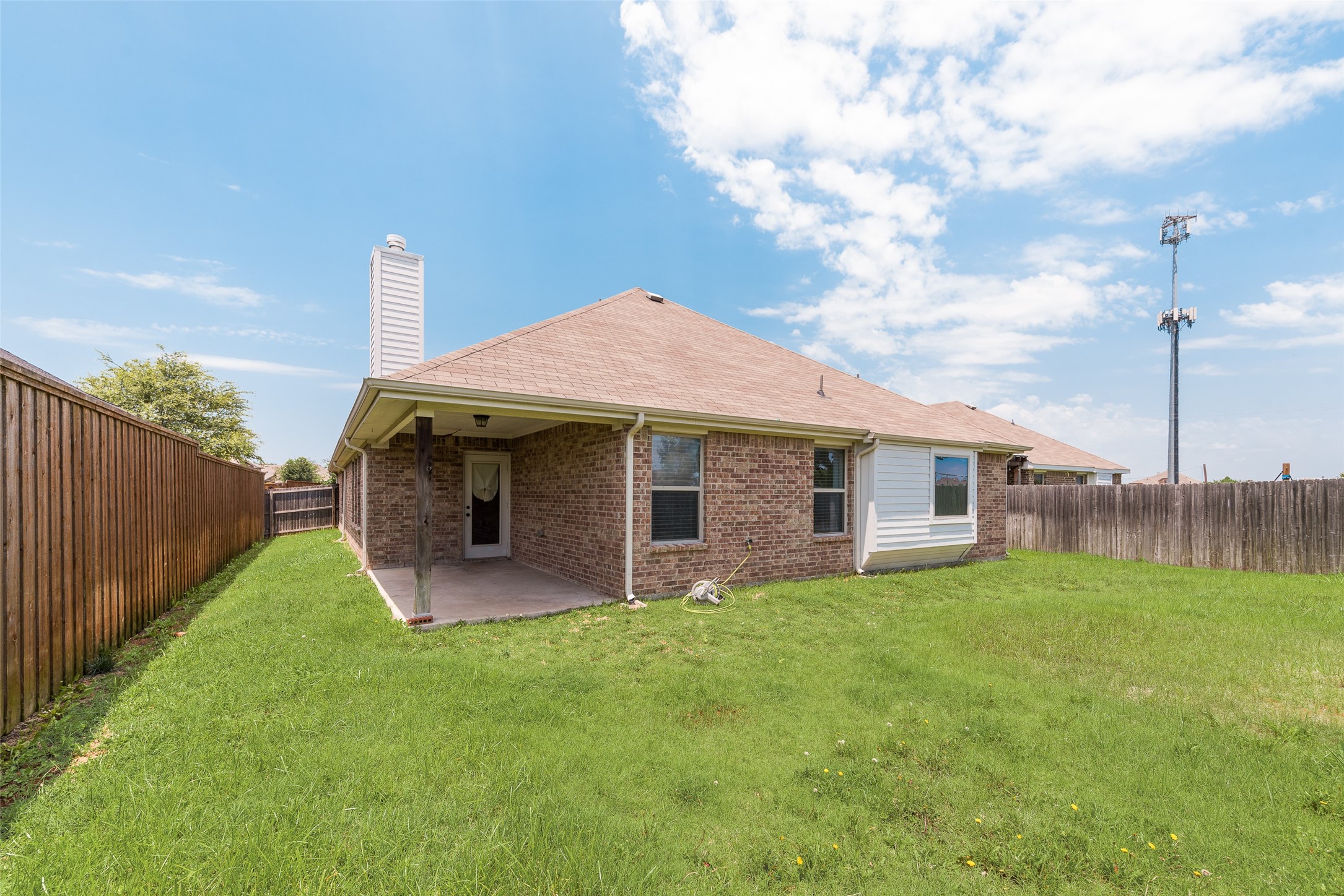 766 Ruffian Way Fate TX 75087