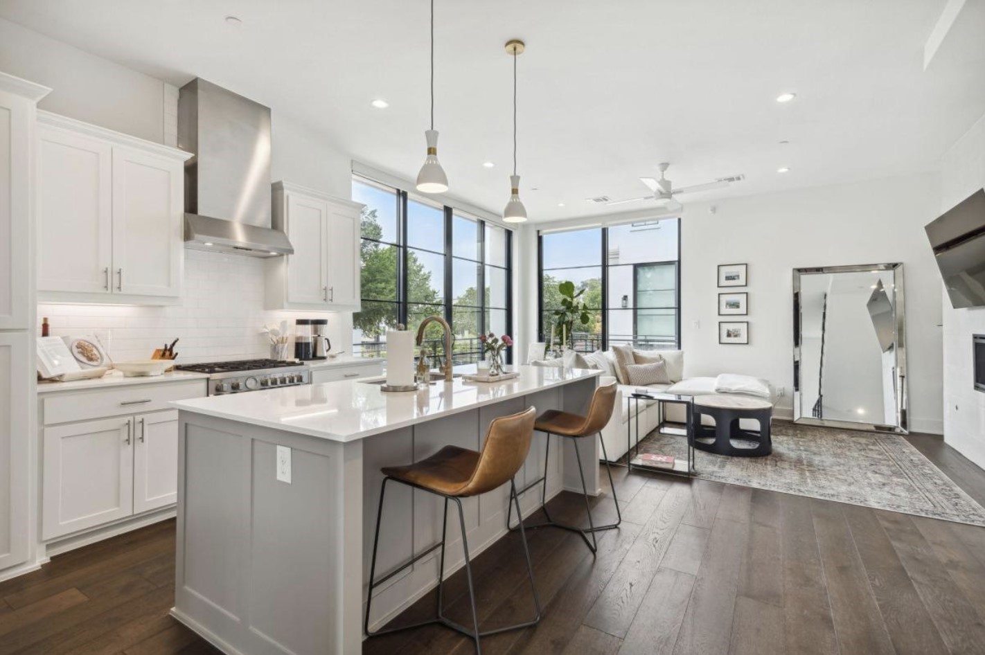 2018 Moser Avenue Dallas TX 75206