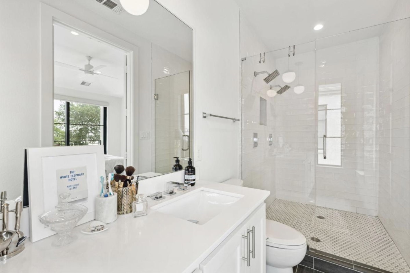 2018 Moser Avenue Dallas TX 75206