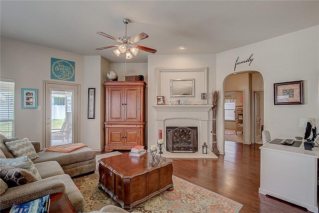 5009 Holliday Drive Fort Worth TX 76244