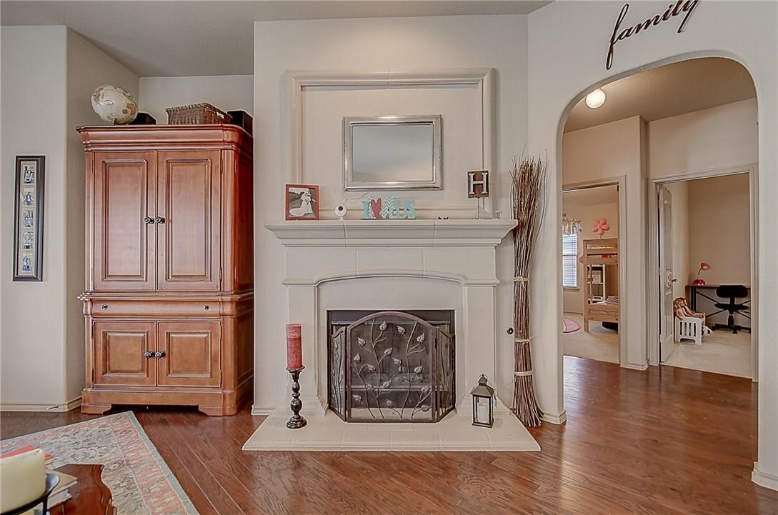 5009 Holliday Drive Fort Worth TX 76244