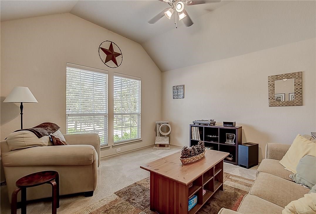 5009 Holliday Drive Fort Worth TX 76244