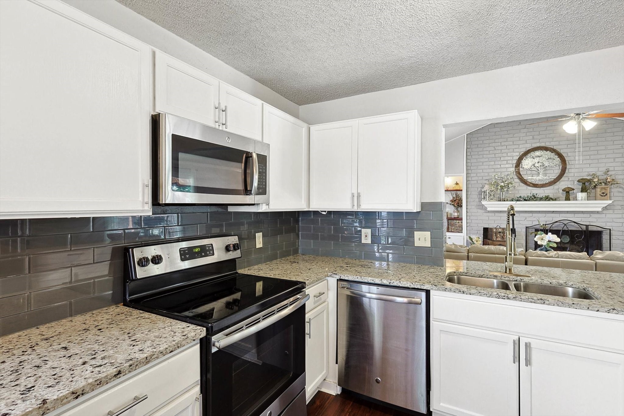 3529 Shorecrest Drive Plano TX 75074