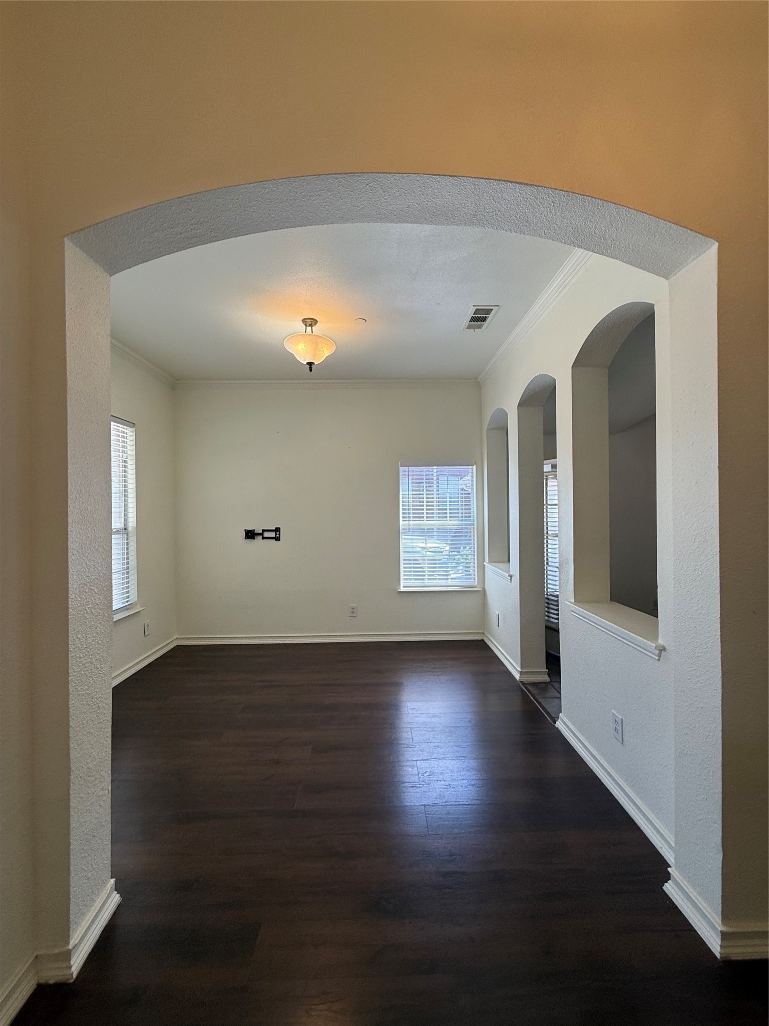 555 Southridge Way Irving TX 75063