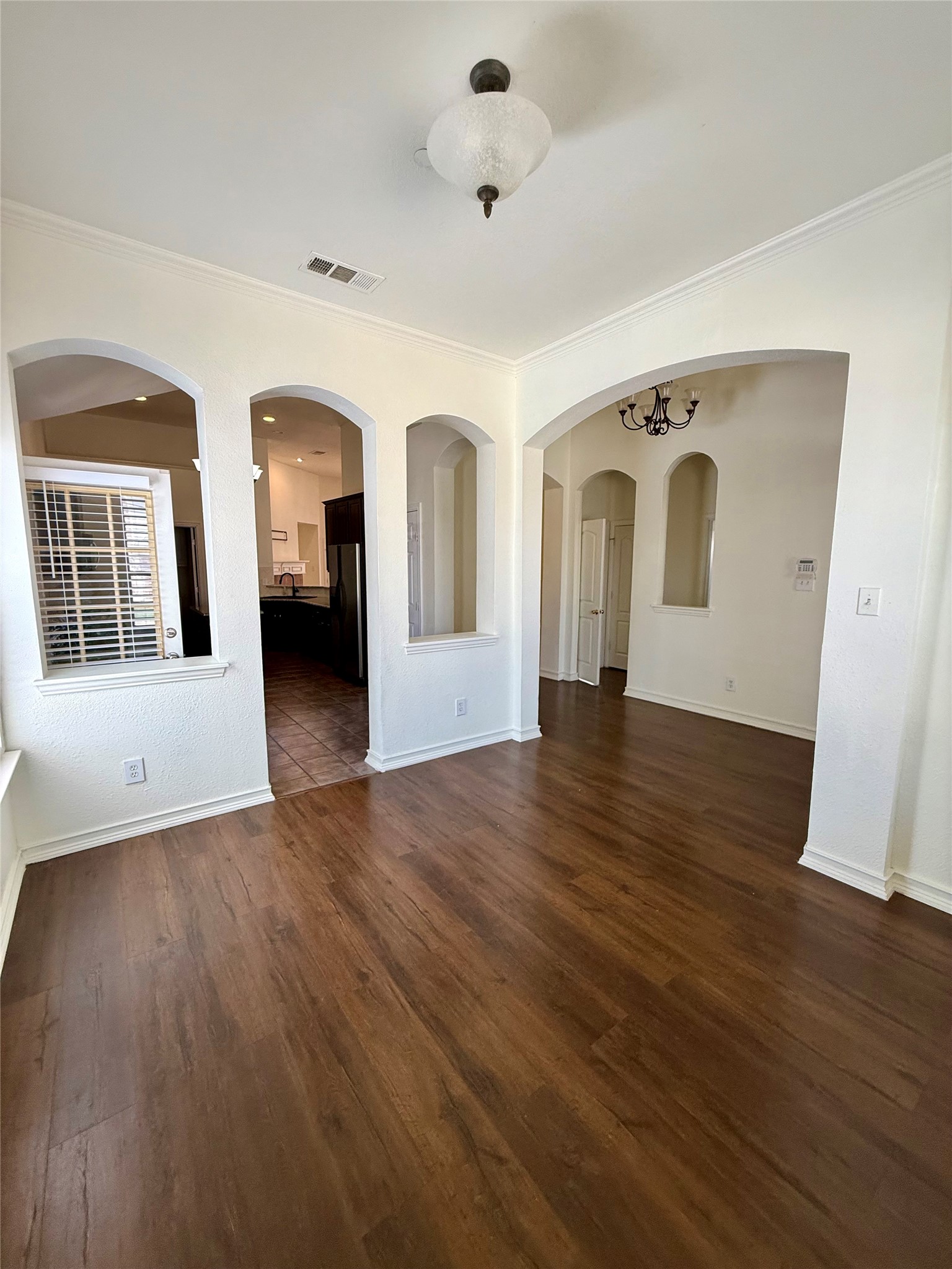 555 Southridge Way Irving TX 75063