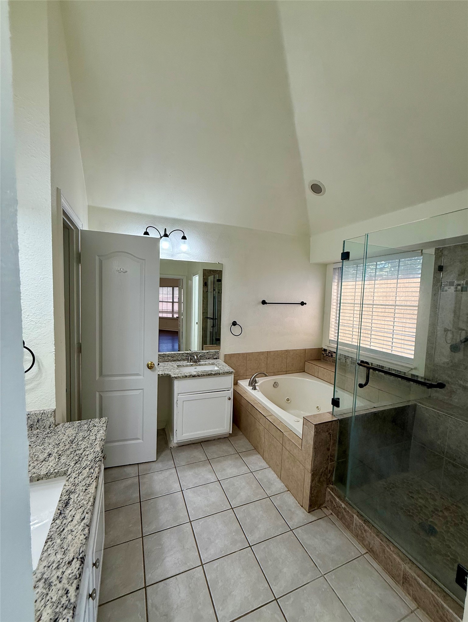 555 Southridge Way Irving TX 75063