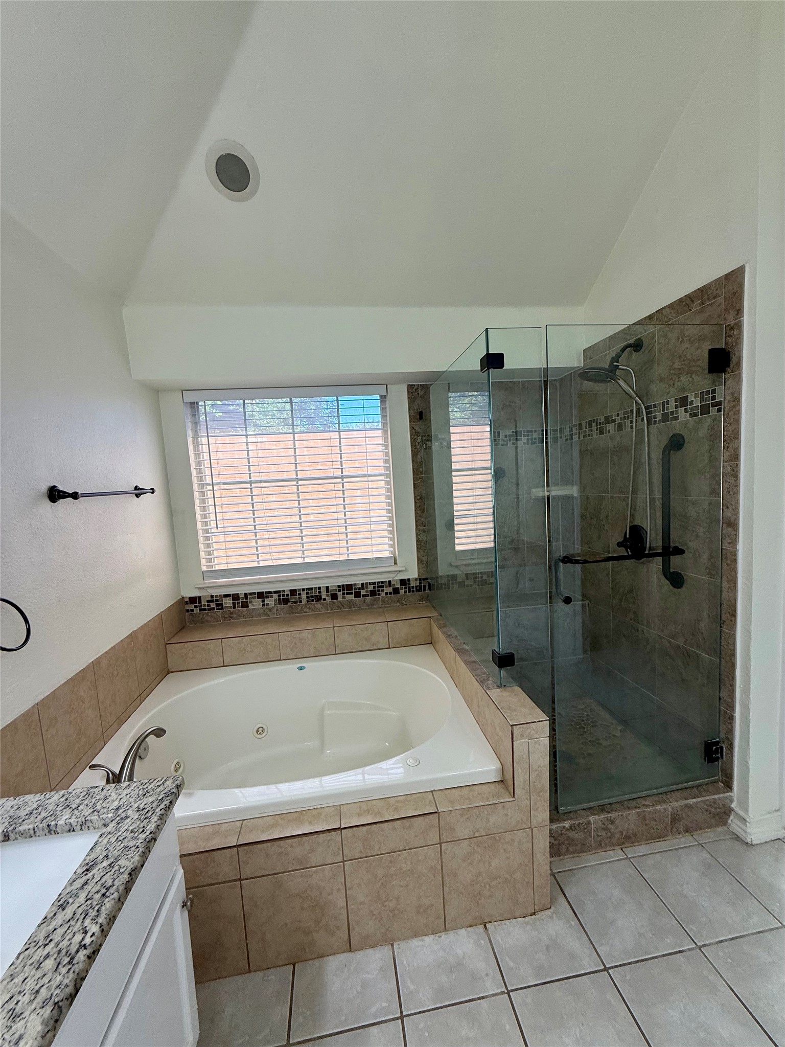 555 Southridge Way Irving TX 75063