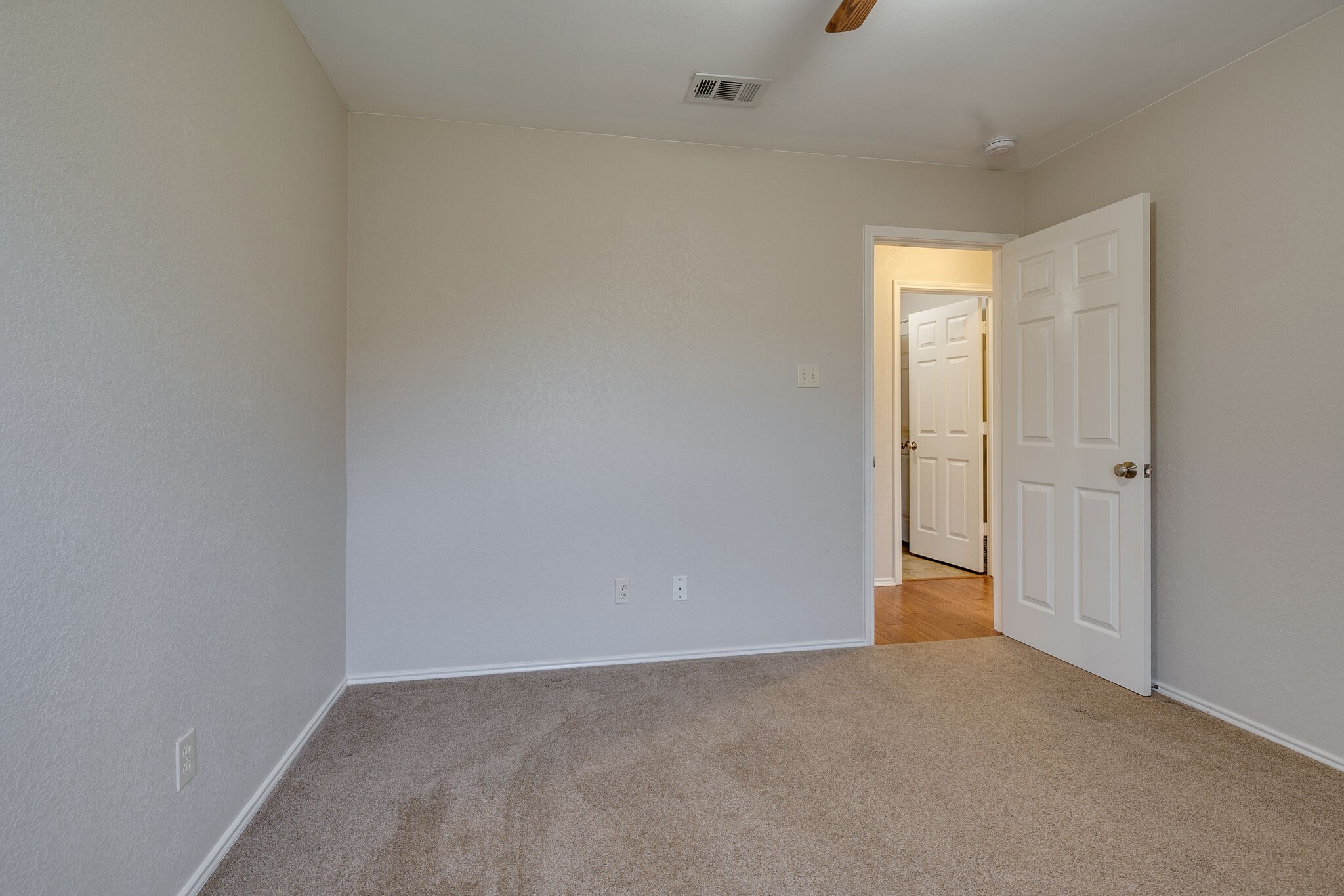 7317 Amber Drive Watauga TX 76148