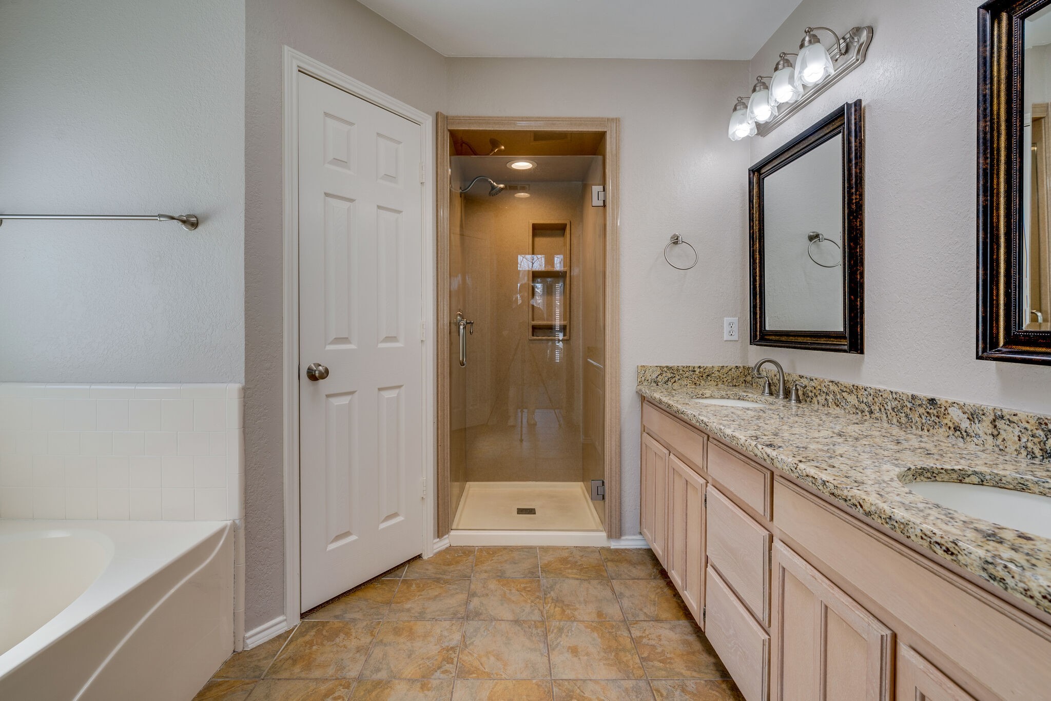 7317 Amber Drive Watauga TX 76148