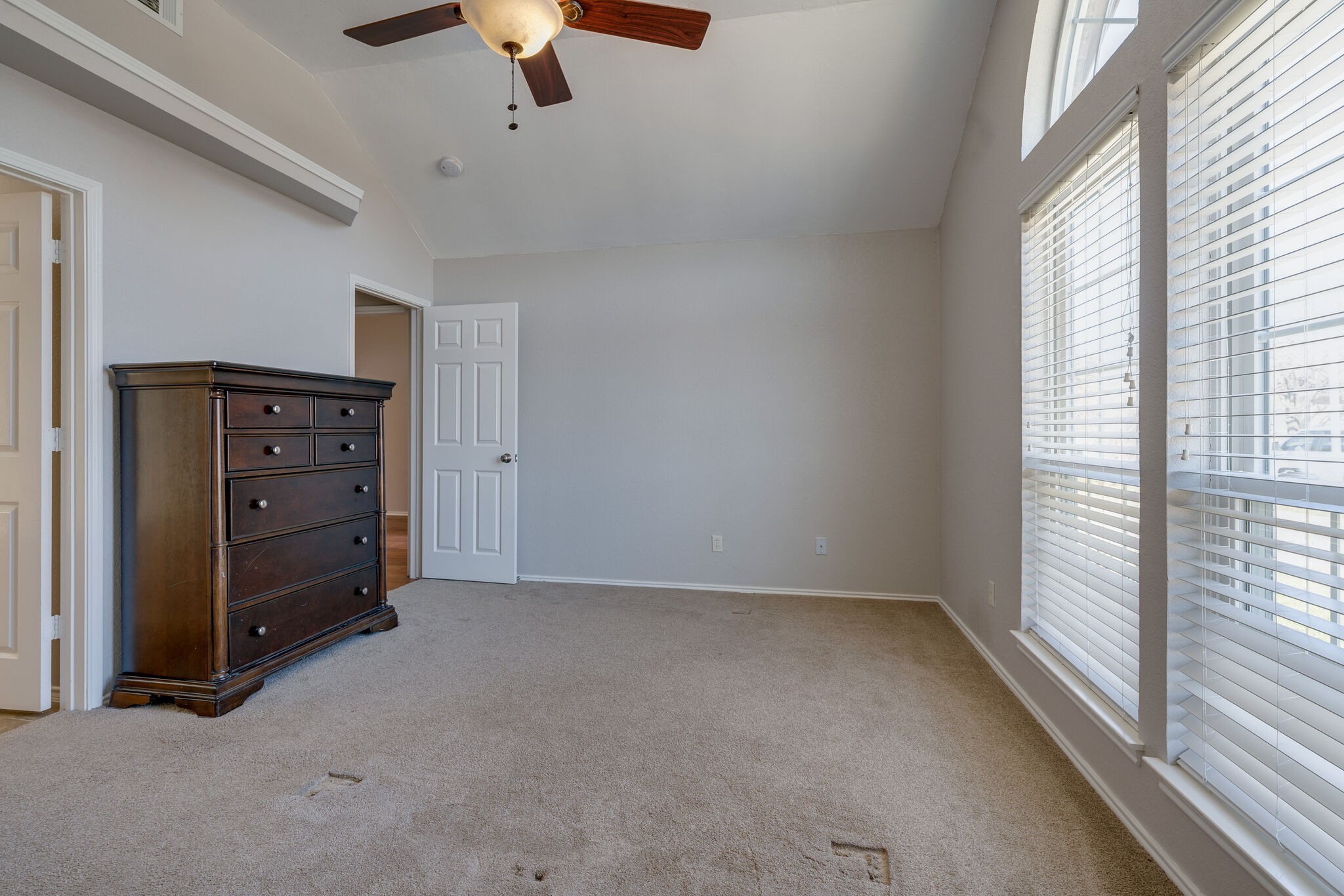 7317 Amber Drive Watauga TX 76148