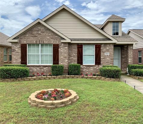 9004 Eastwood Avenue Cross Roads TX 76227