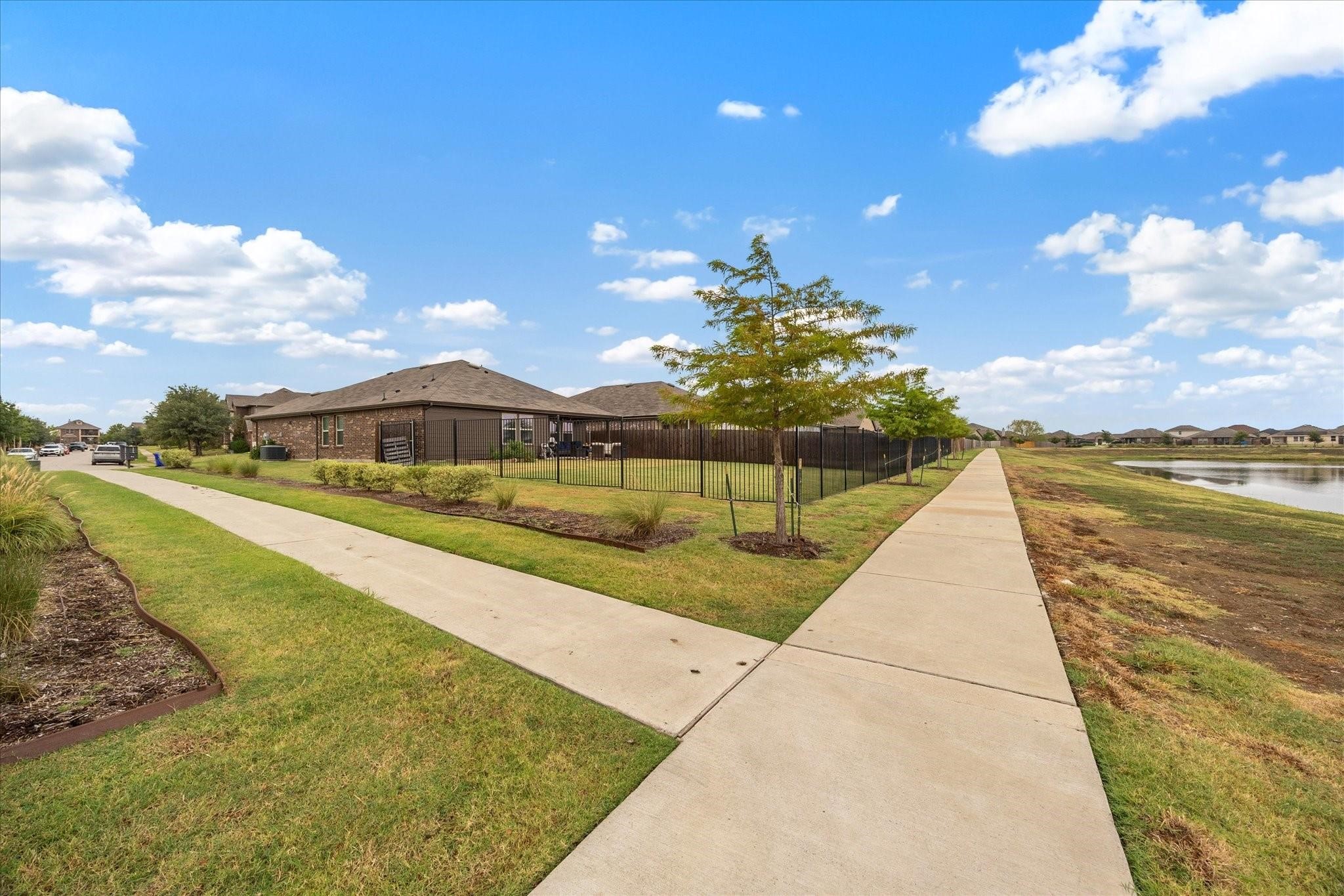 1125 Silver Maple Lane Royse City TX 75189