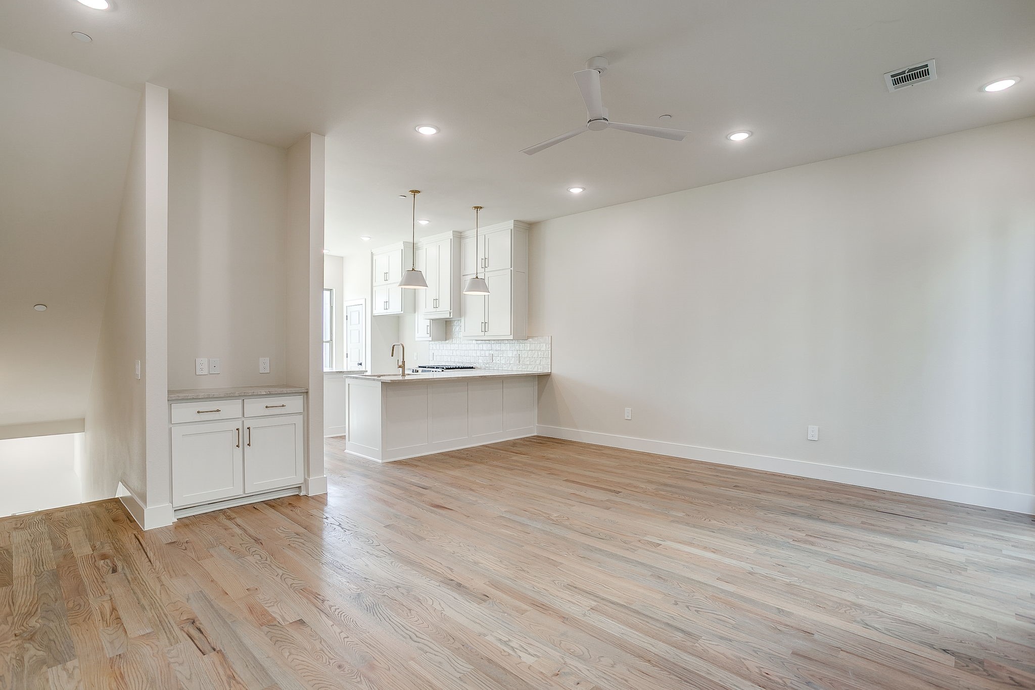 2820 Weisenberger Street Fort Worth TX 76107