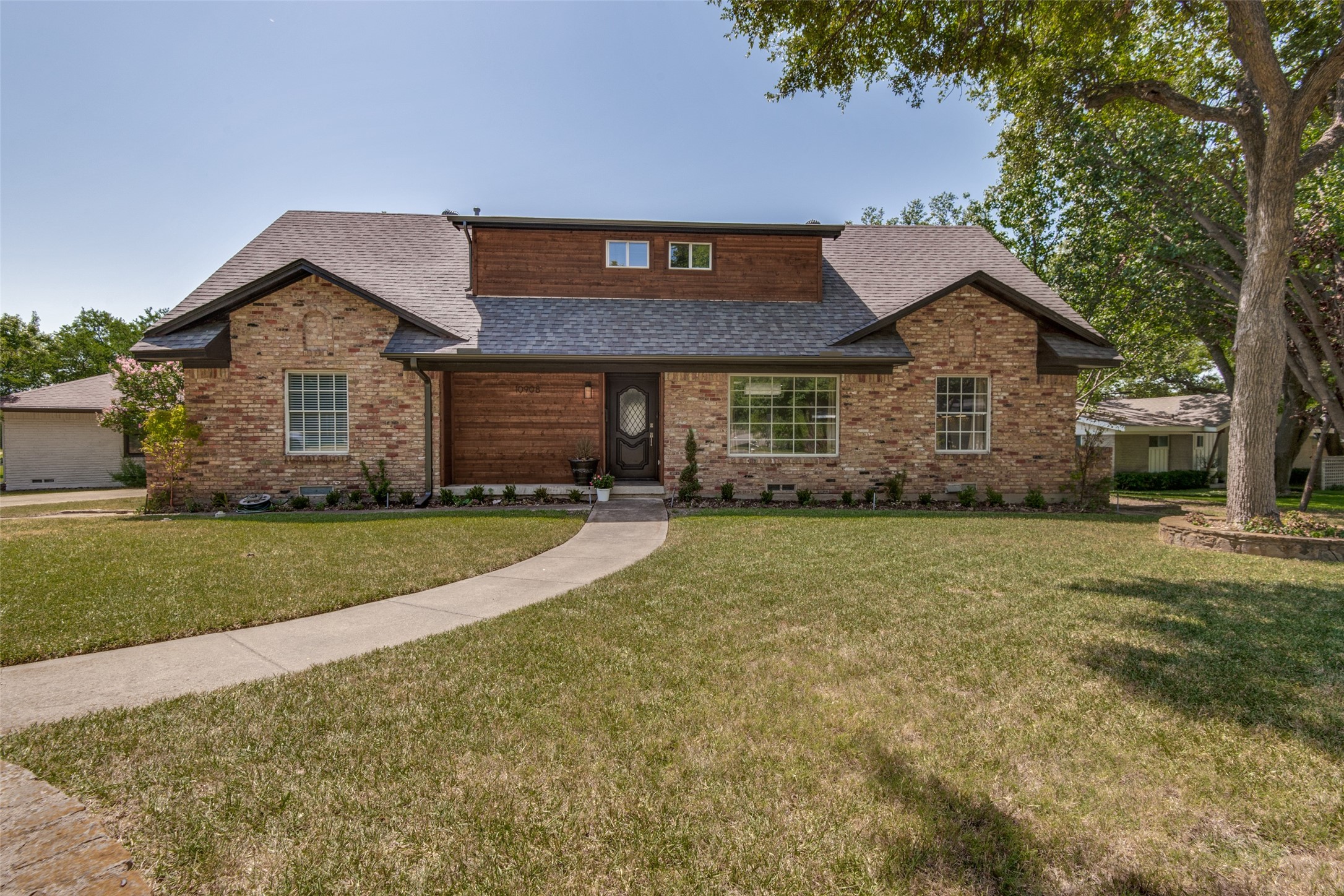 10908 Colbert Way Dallas TX 75218