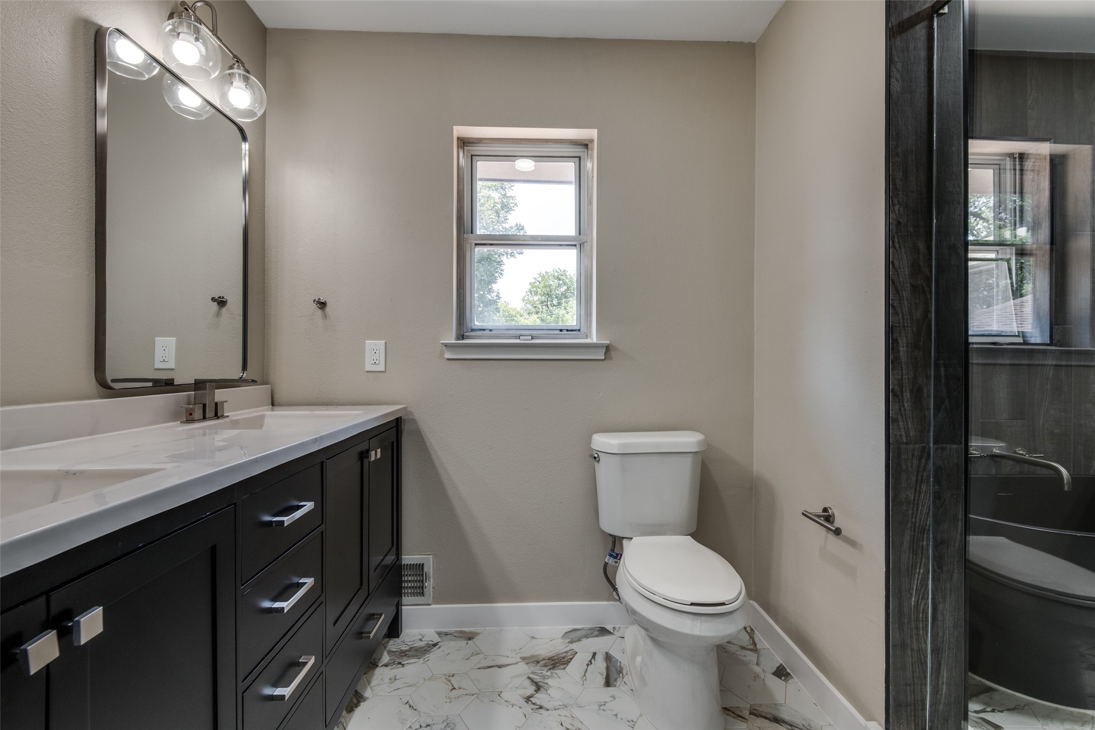 10908 Colbert Way Dallas TX 75218