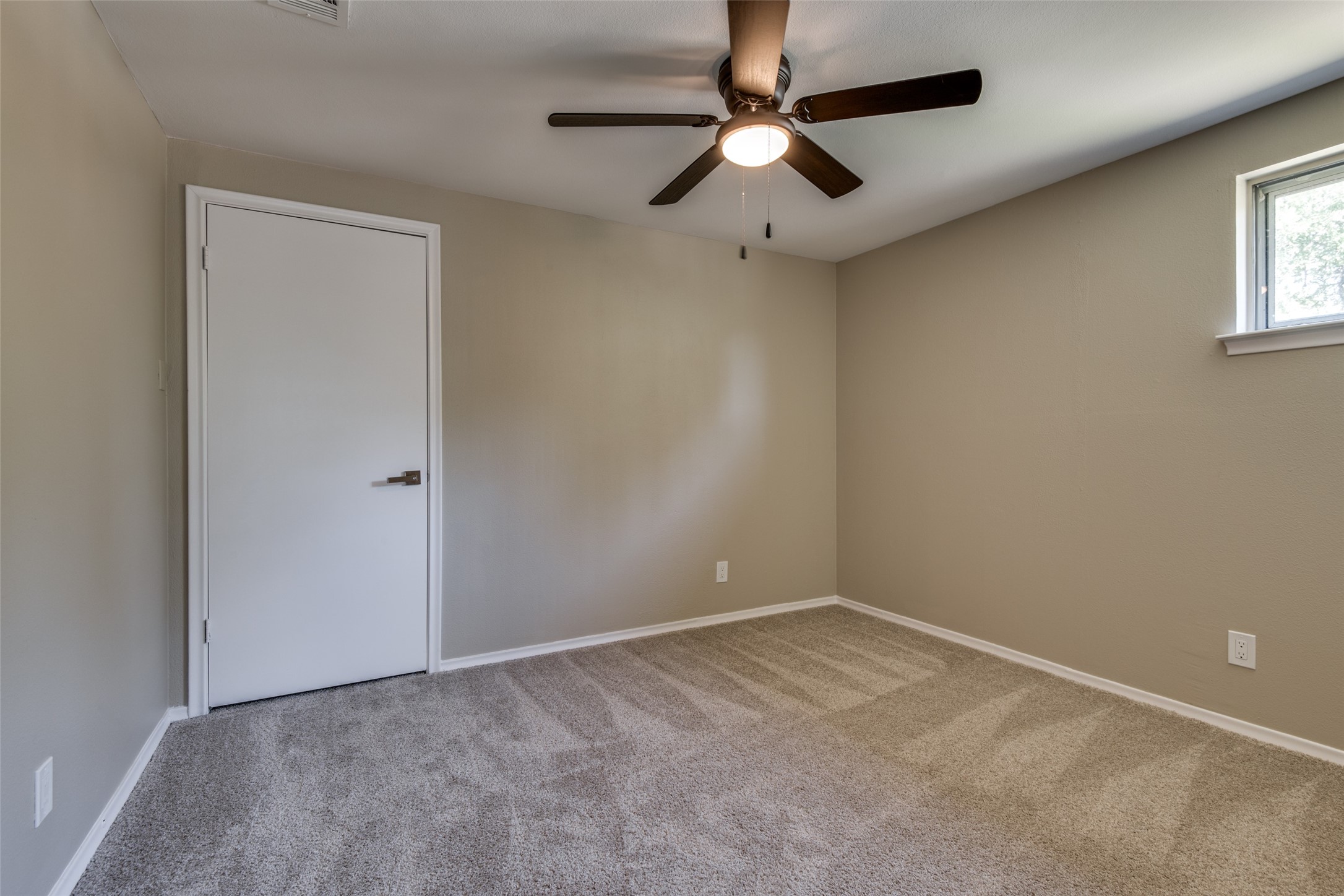 10908 Colbert Way Dallas TX 75218