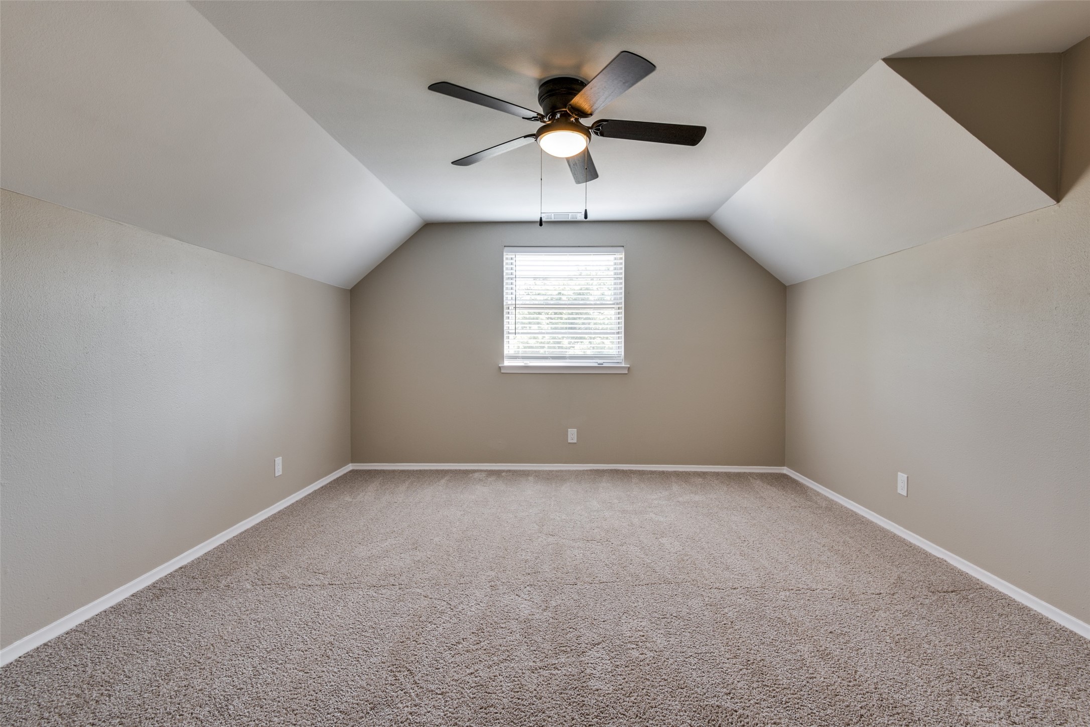 10908 Colbert Way Dallas TX 75218