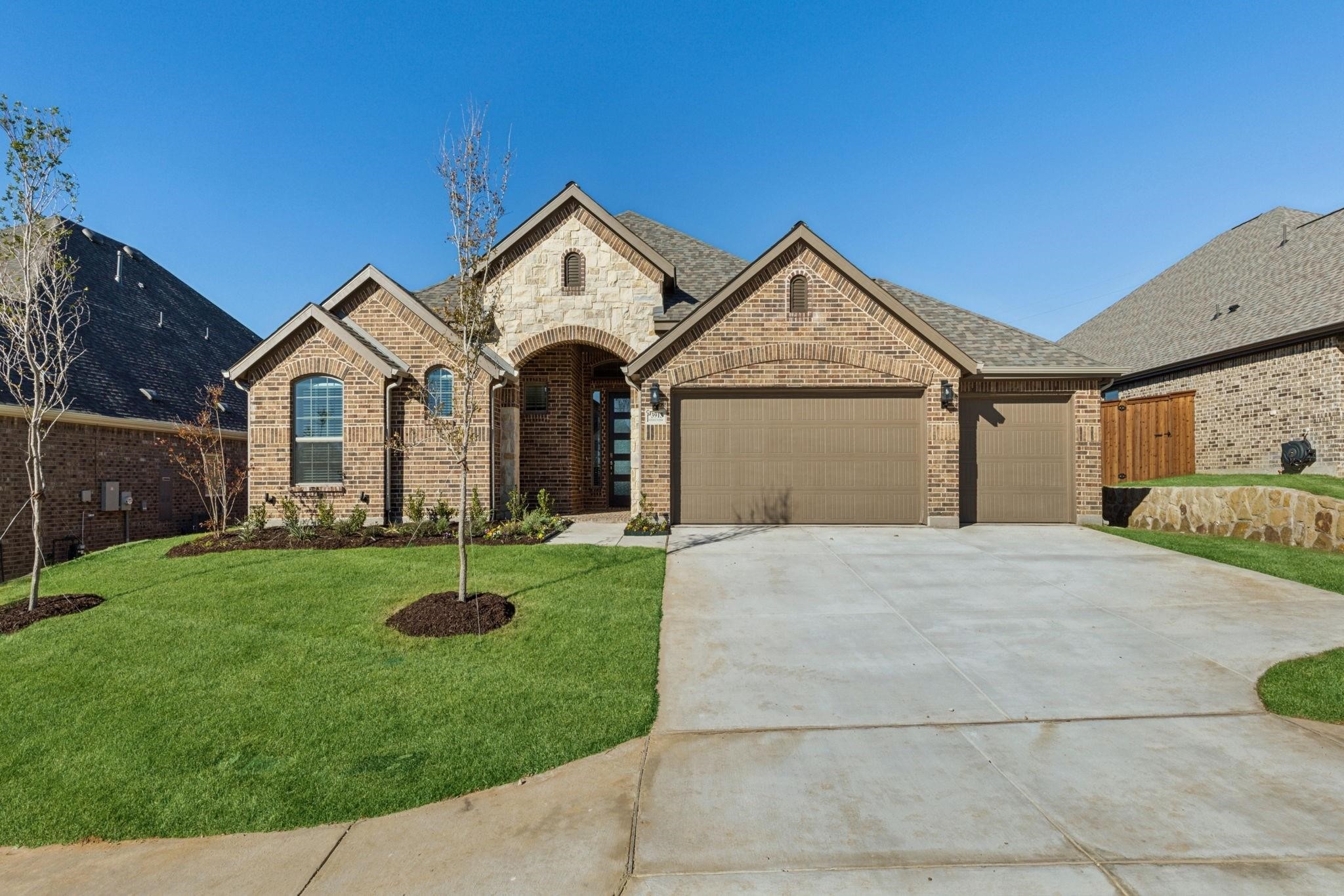 3913 Ashland Avenue Midlothian TX 76065