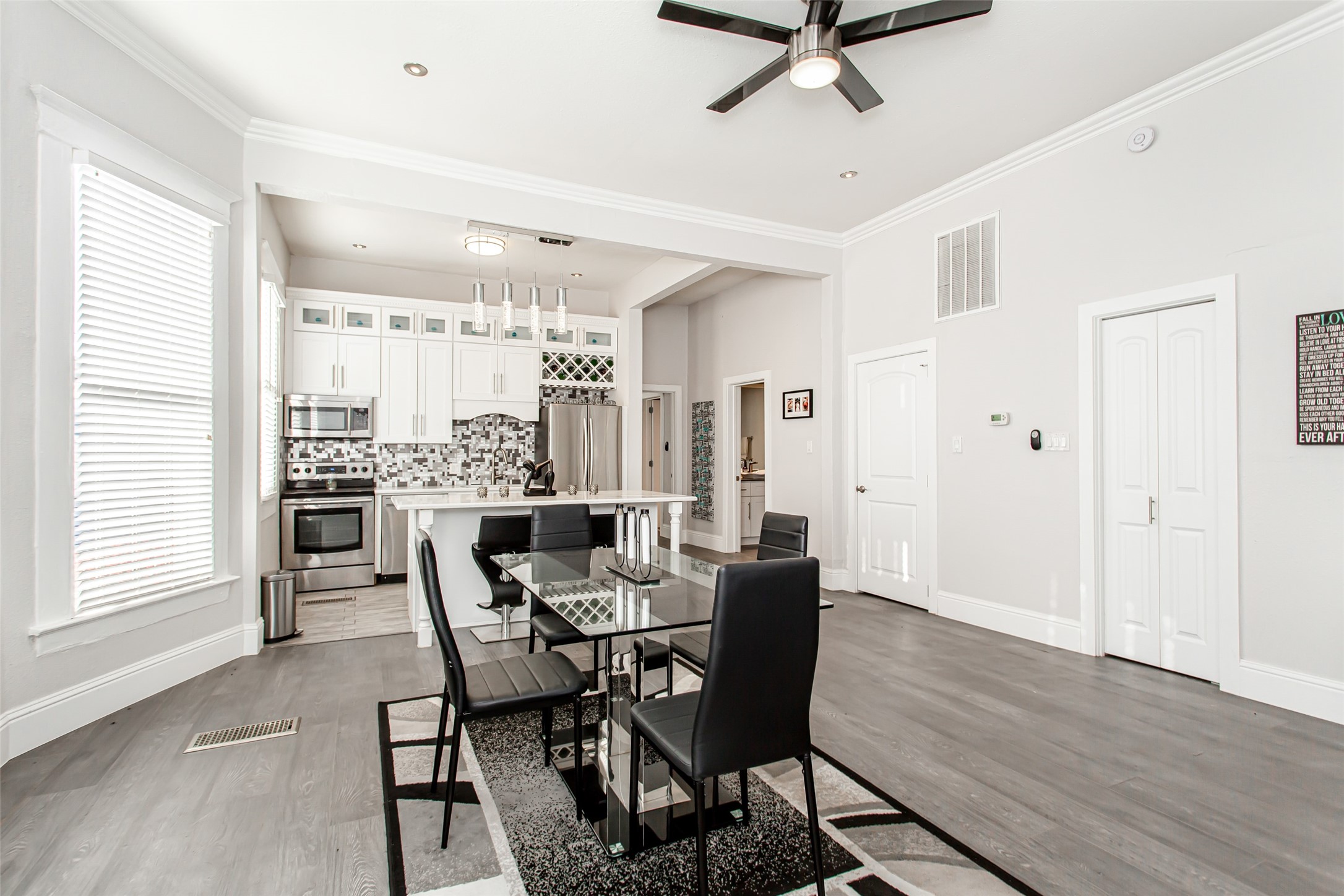 4719 Junius Street Dallas TX 75246