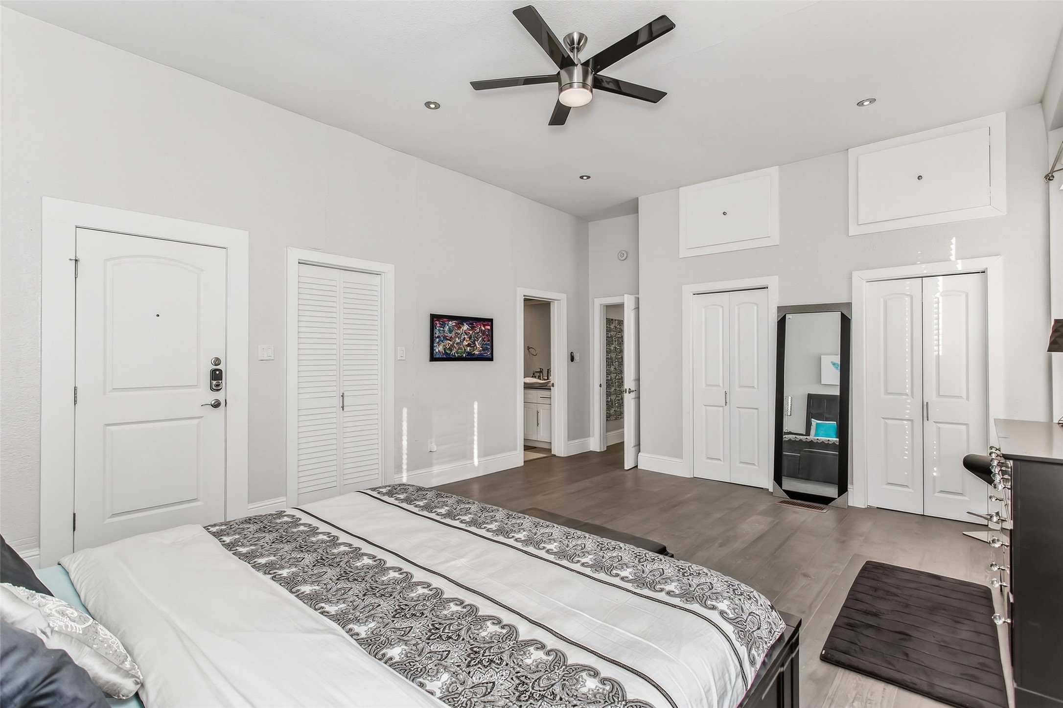 4719 Junius Street Dallas TX 75246