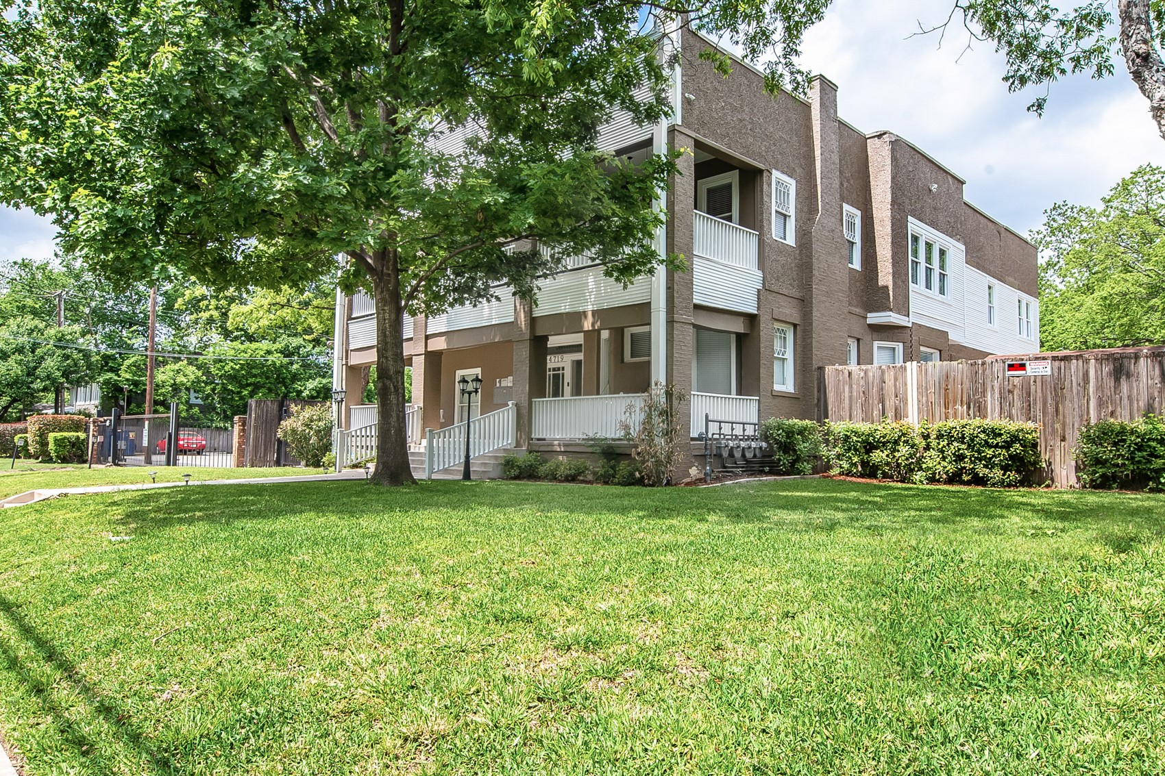 4719 Junius Street Dallas TX 75246