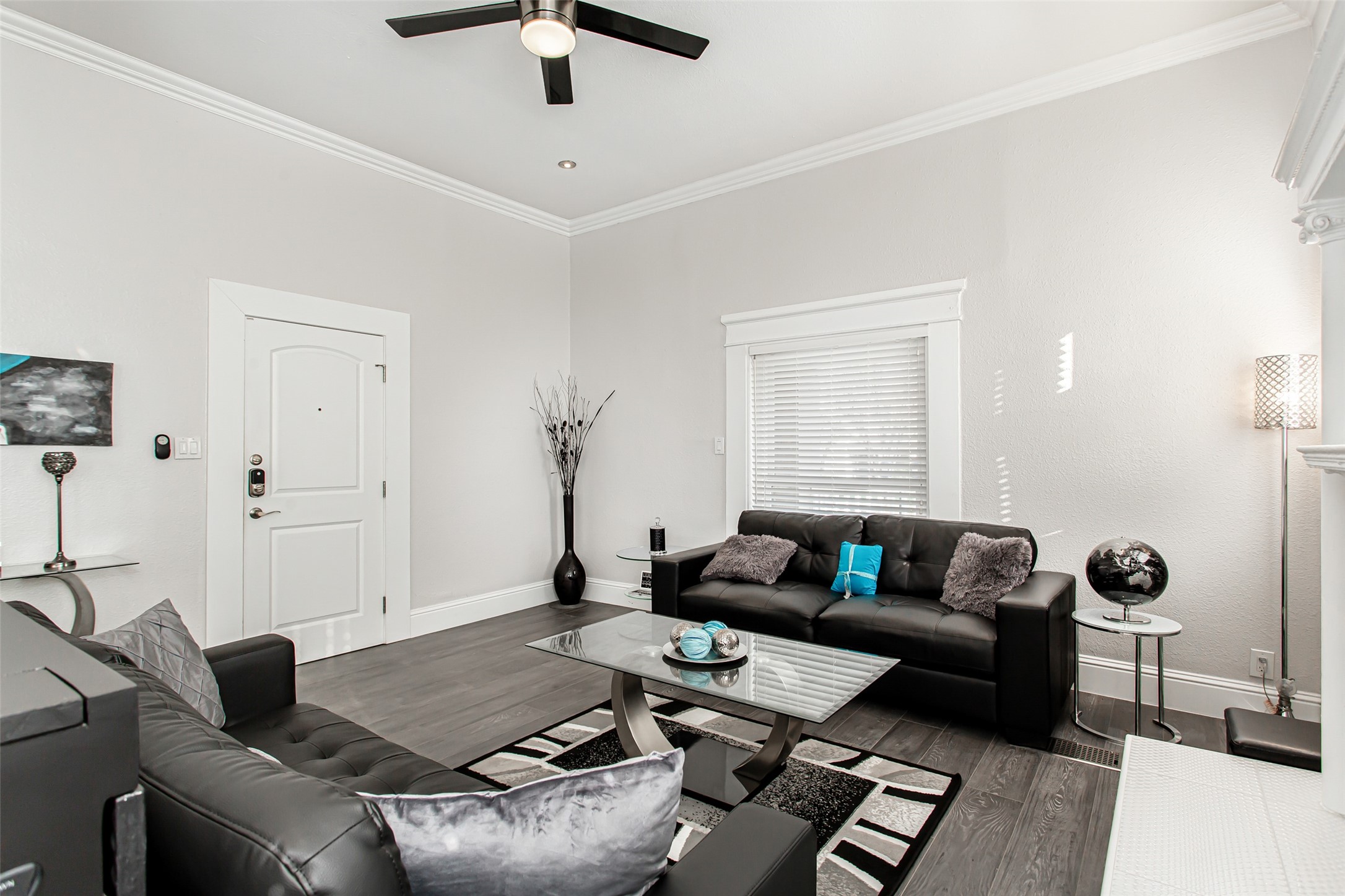 4719 Junius Street Dallas TX 75246