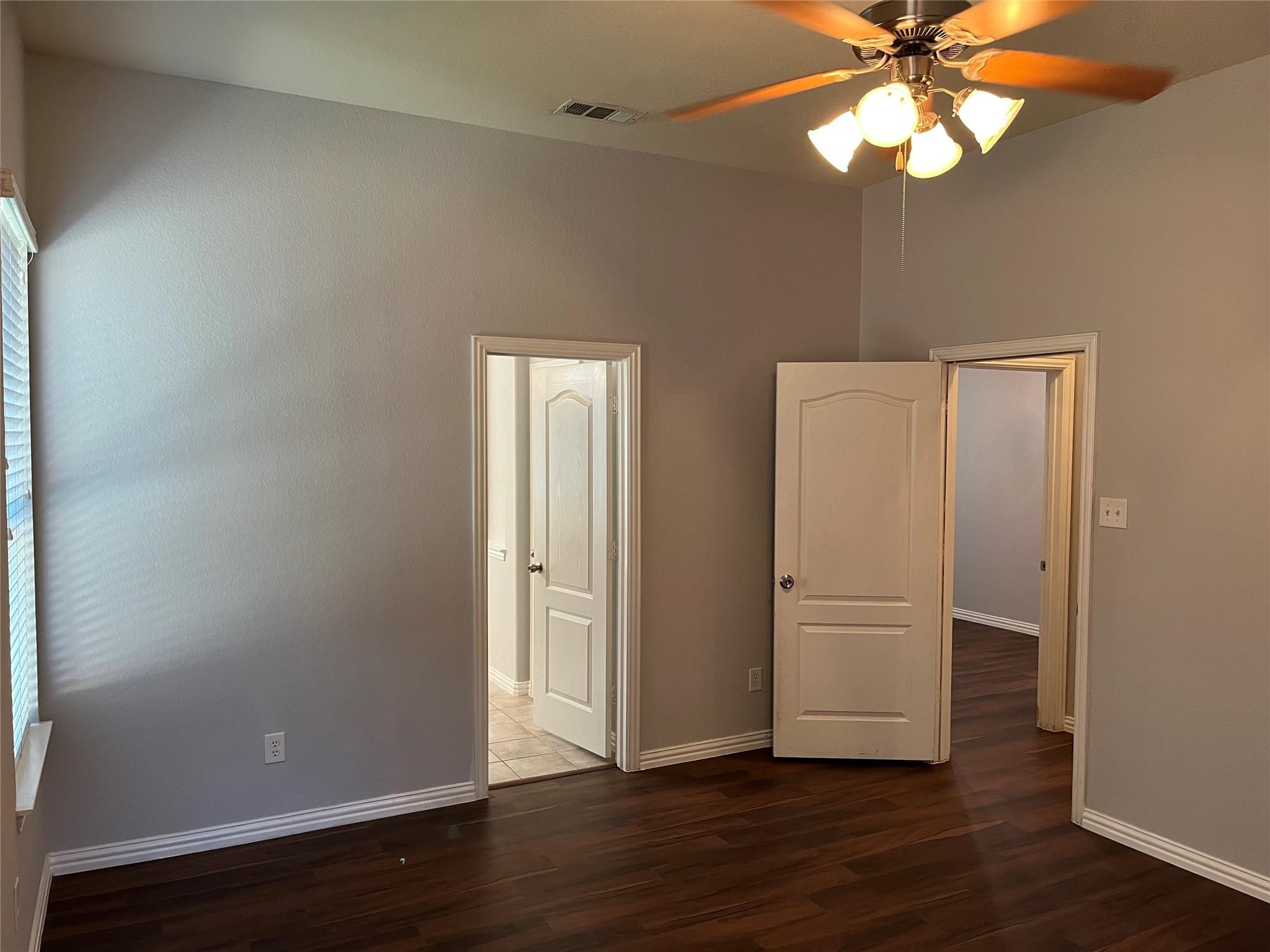 1826 Long Bow Trail Euless TX 76040
