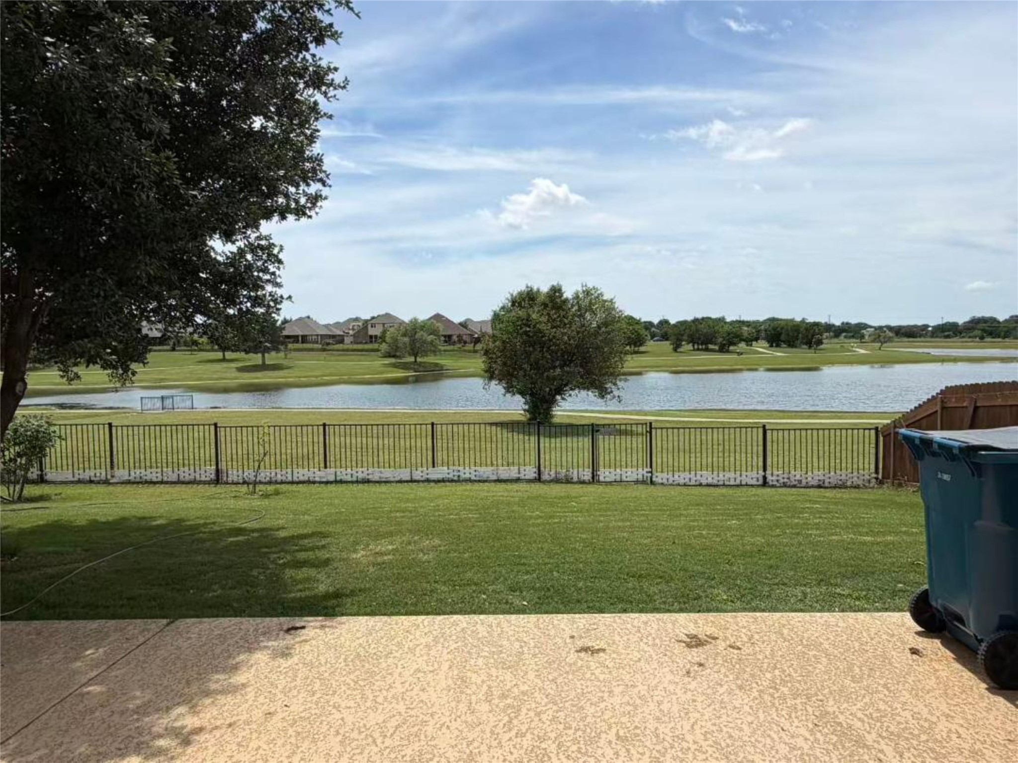 832 Cheyenne Drive Aubrey TX 76227