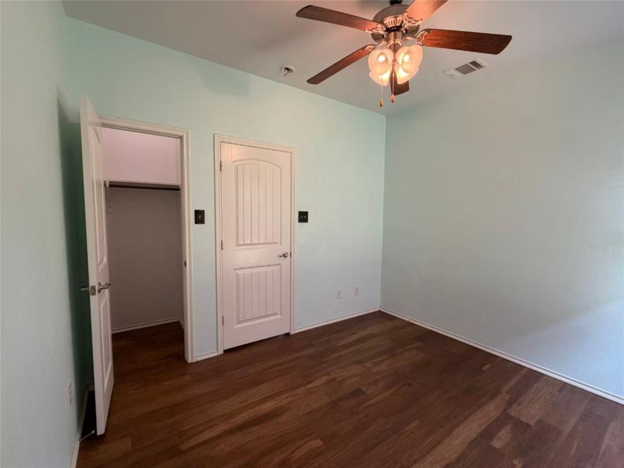 832 Cheyenne Drive Aubrey TX 76227
