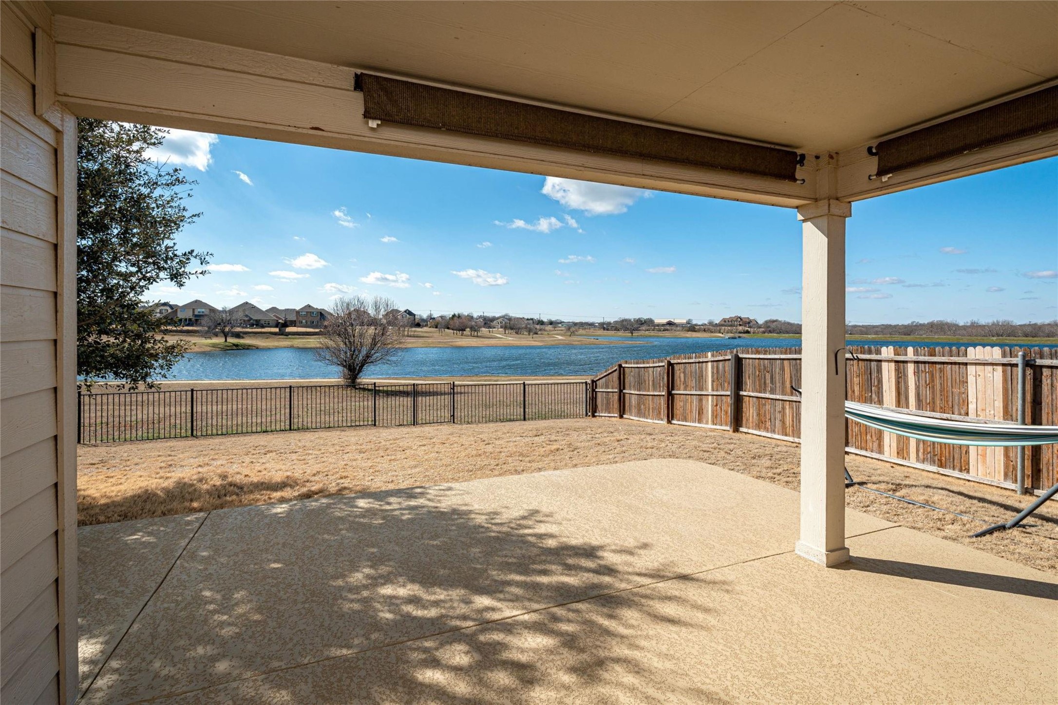 832 Cheyenne Drive Aubrey TX 76227