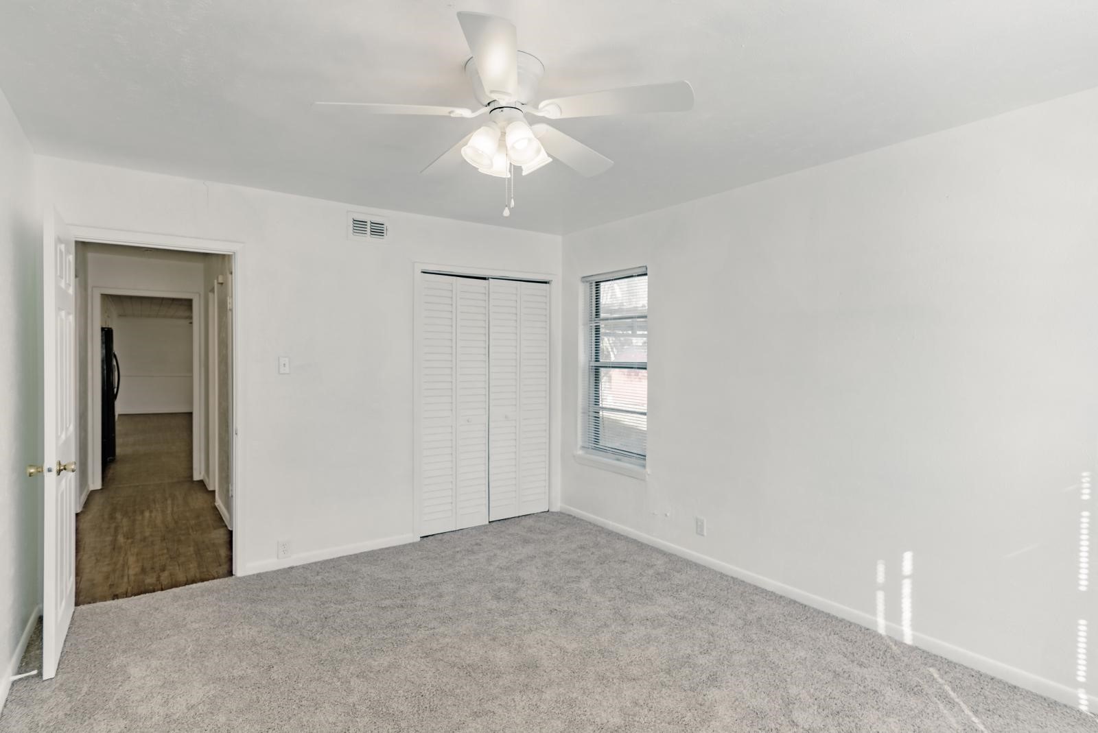 5821 Circular Drive North Richland Hills TX 76117