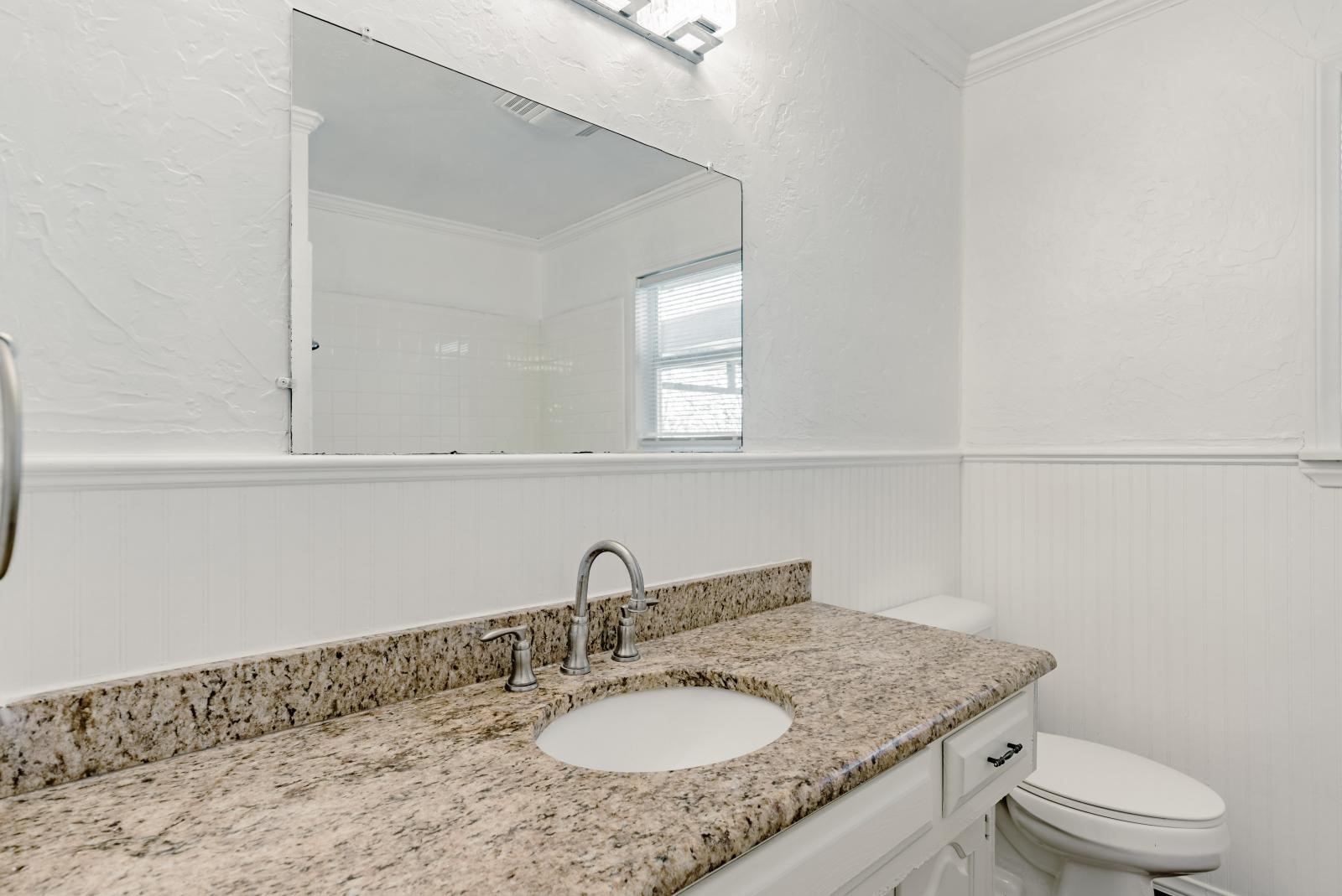5821 Circular Drive North Richland Hills TX 76117