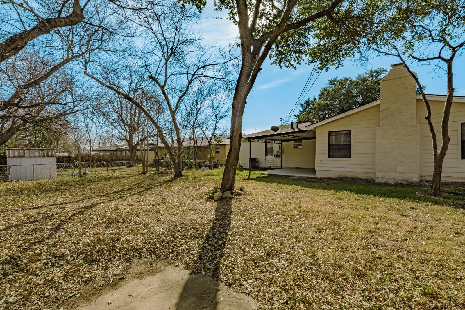 5821 Circular Drive North Richland Hills TX 76117