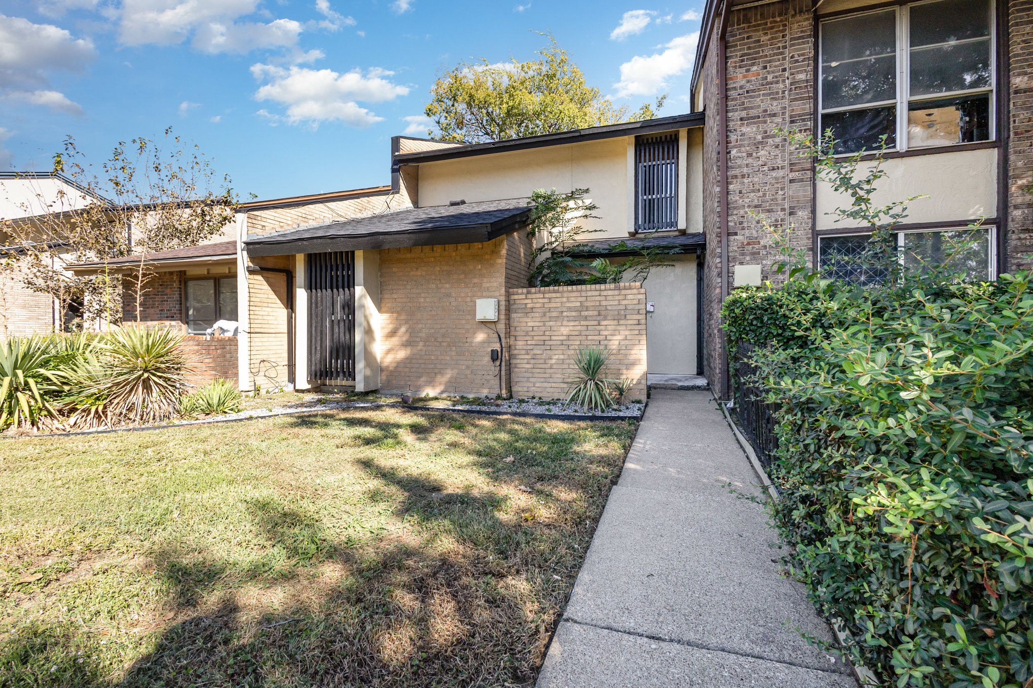 4140 Towngate Boulevard Garland TX 75041